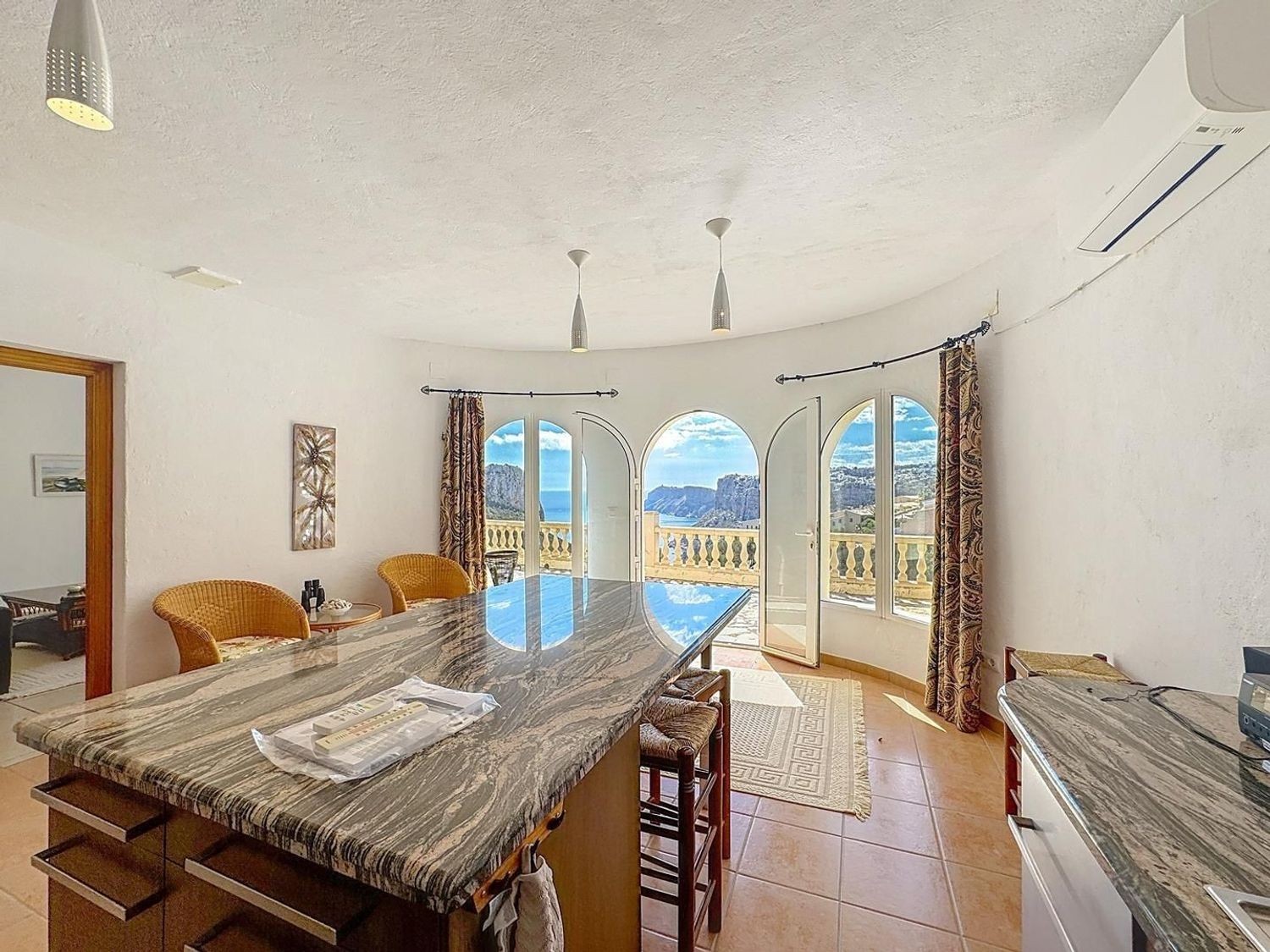Villa in Benitachell, Alicante, Spain 4 bedrooms, 210 sq.m. No. 180072