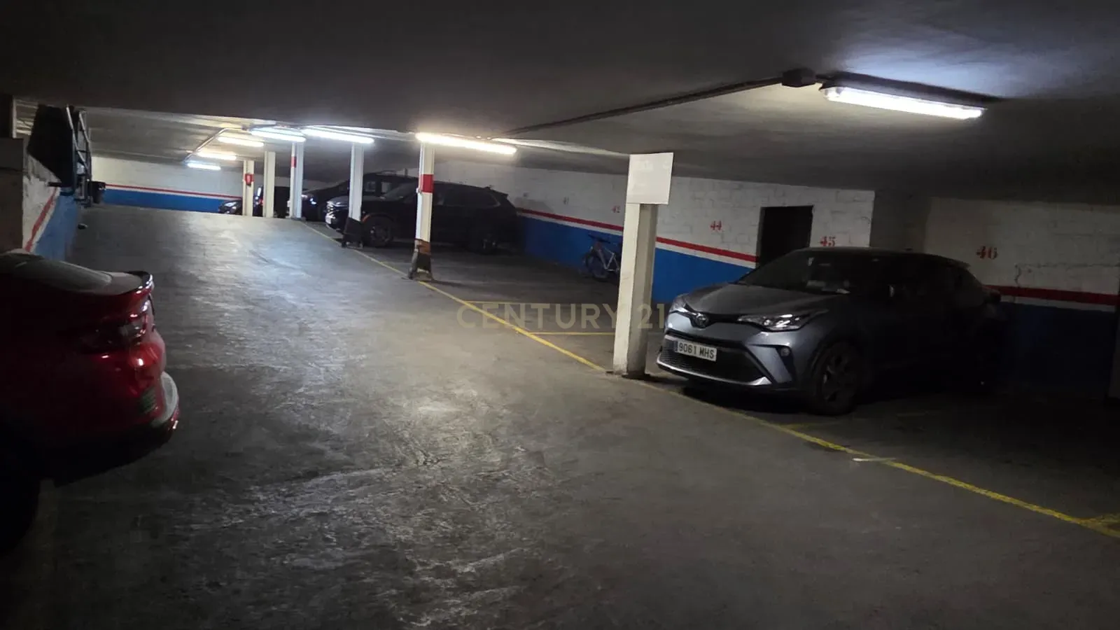 Autotallit Barcelona, Espanja 13.5 m2 No. 191211