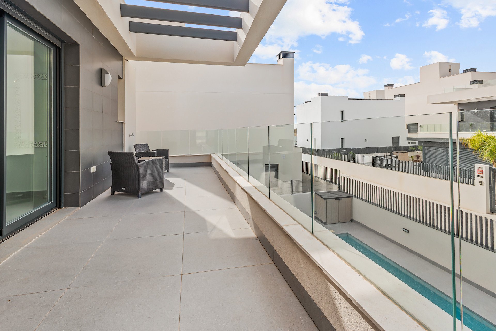 Huvila Algorfa, Alicante, Espanja 4 makuuhuonetta, 124 m2 No. 195467