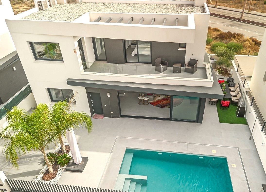 Huvila Algorfa, Alicante, Espanja 4 makuuhuonetta, 124 m2 No. 195467