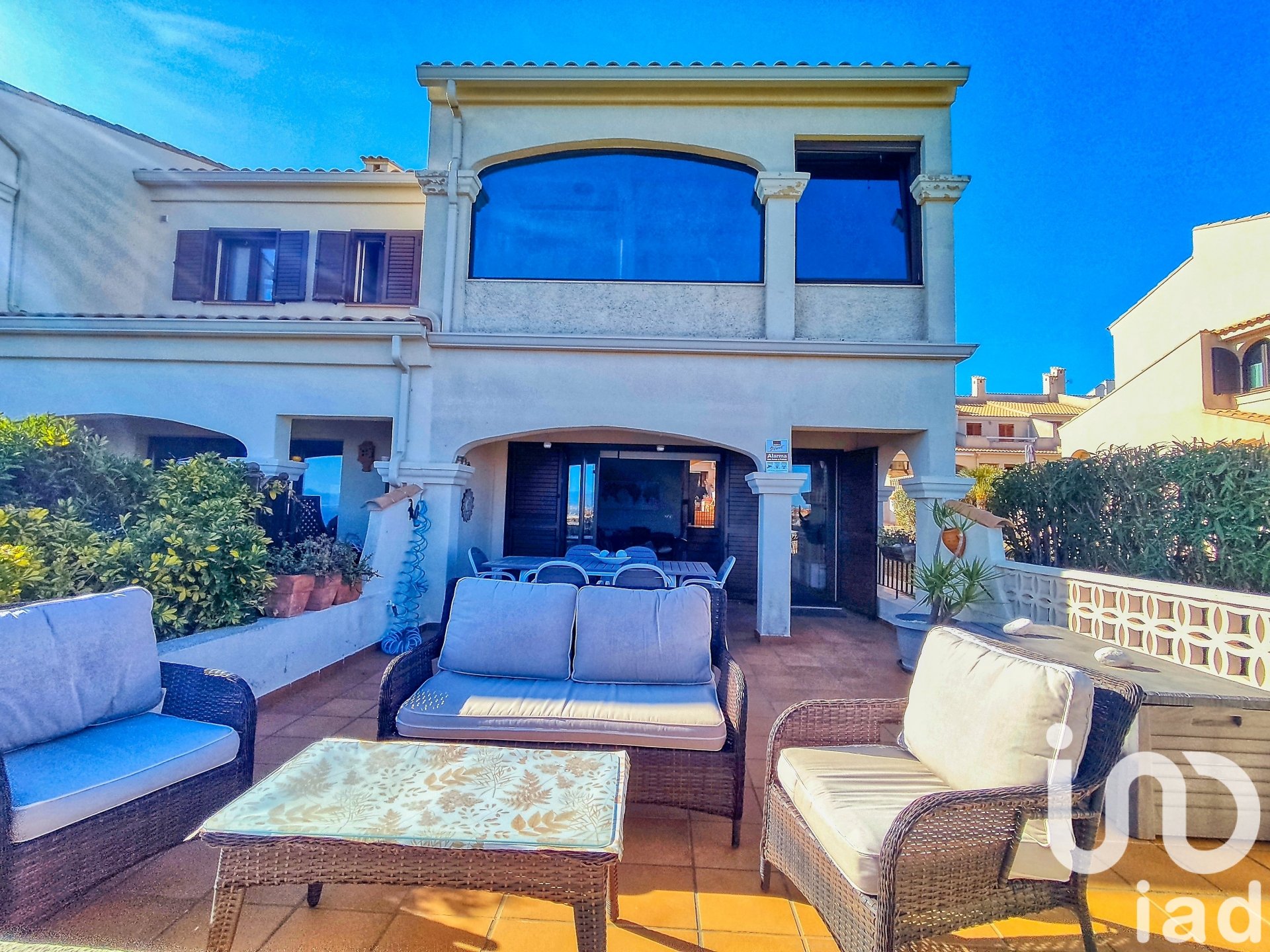 Radhus i Santa Pola, Alicante, Spanien 4 sovrum, 200 kvm. Nr. 153591