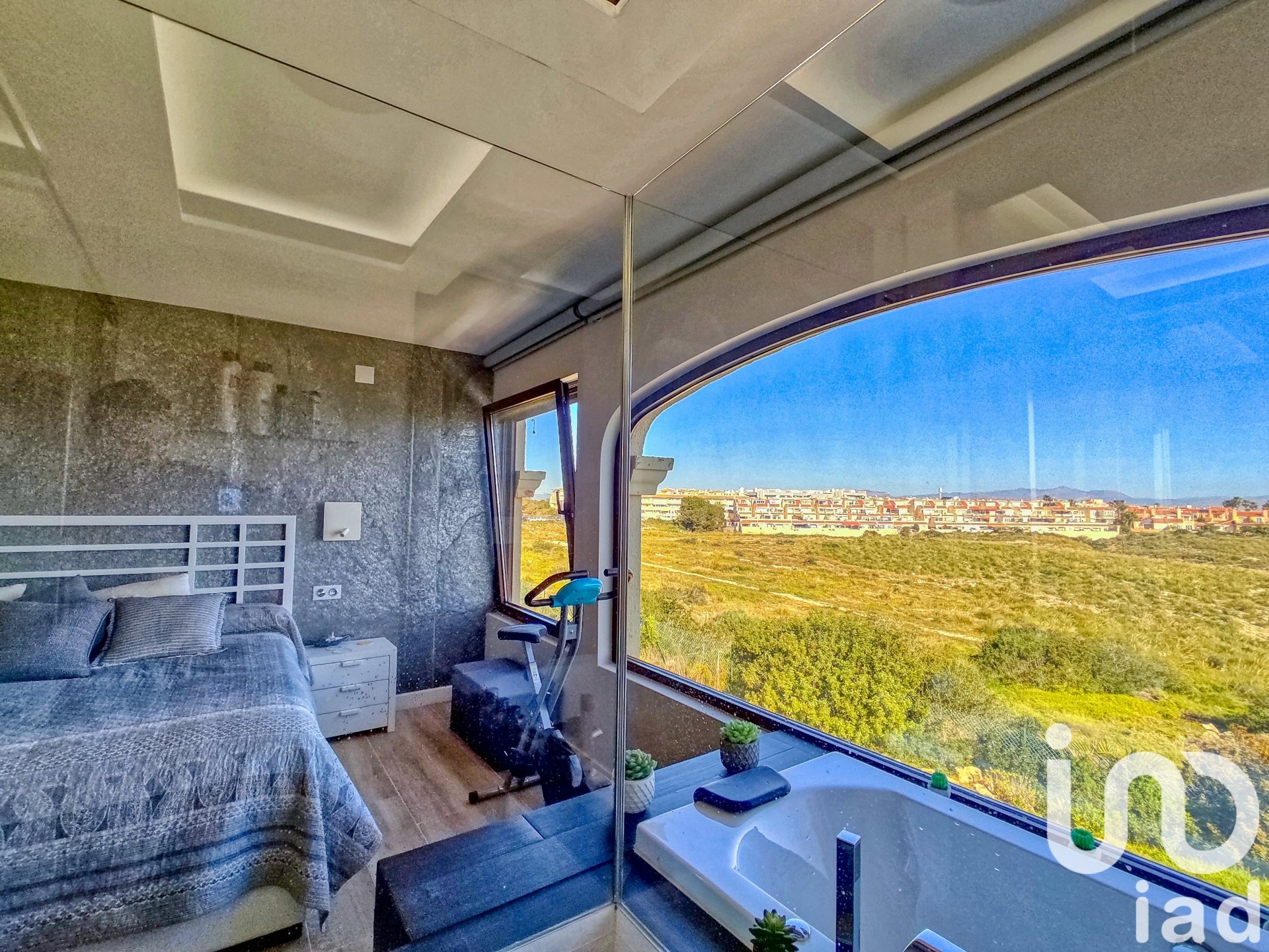 Radhus i Santa Pola, Alicante, Spanien 4 sovrum, 200 kvm. Nr. 153591
