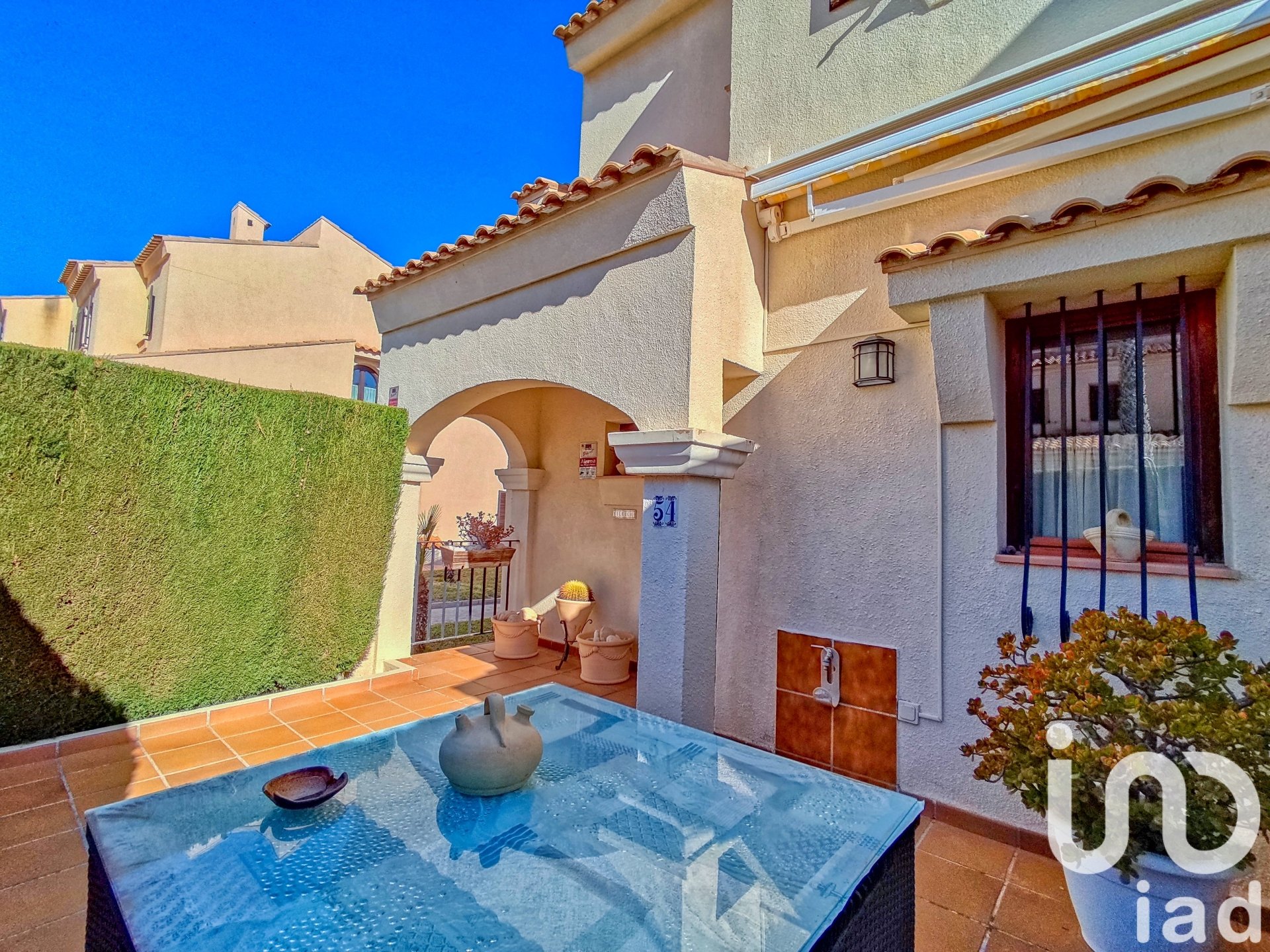 Radhus i Santa Pola, Alicante, Spanien 4 sovrum, 200 kvm. Nr. 153591