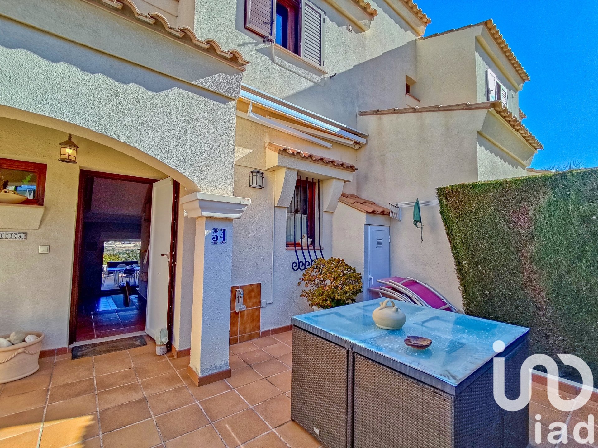 Radhus i Santa Pola, Alicante, Spanien 4 sovrum, 200 kvm. Nr. 153591