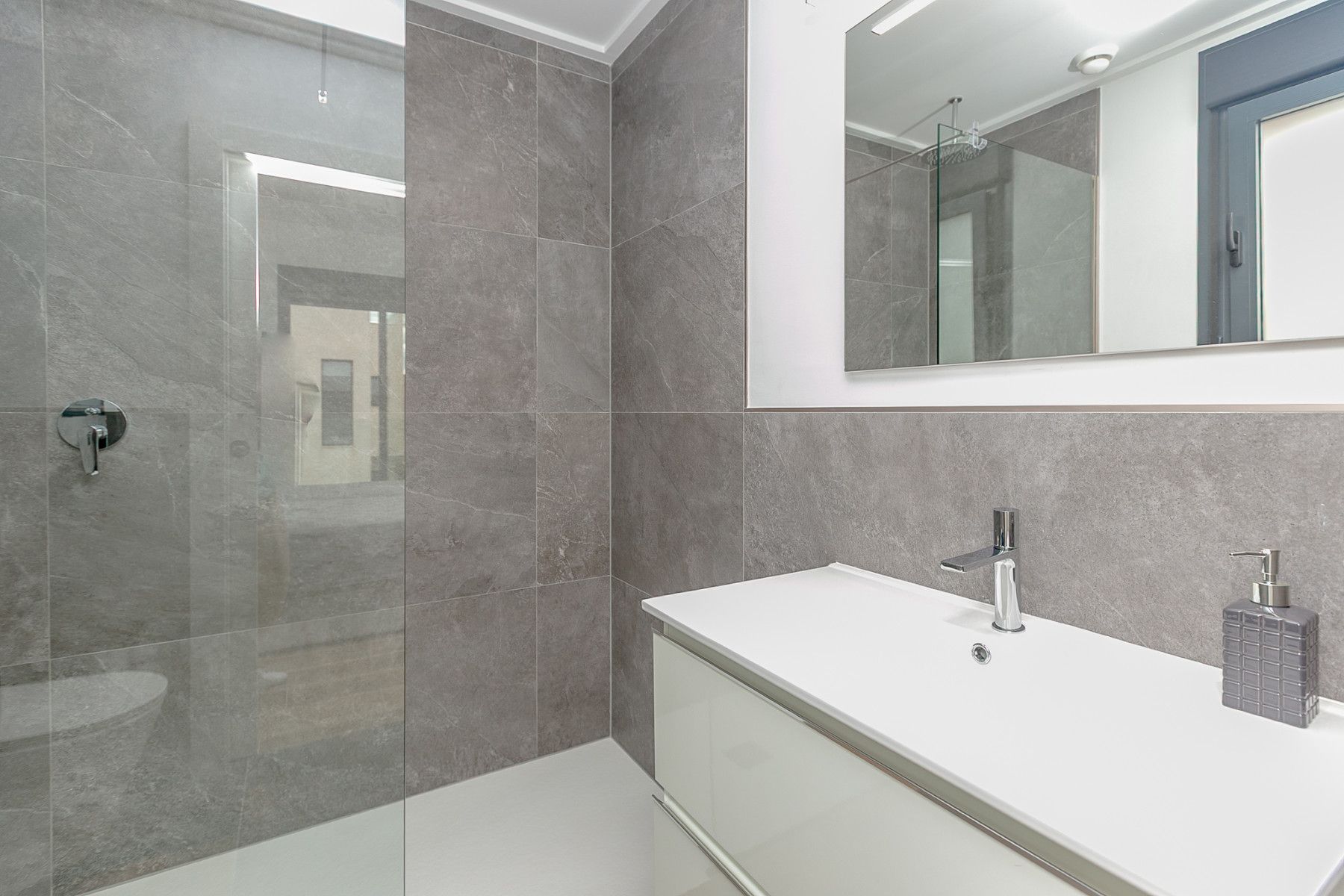 Villa en Los Montesinos, Alicante, España 120 m2 No. 167474
