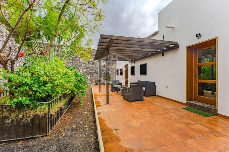 Villa à Tejina De Isora, Tenerife, Espagne 4 chambres, 225 m2 No. 111041