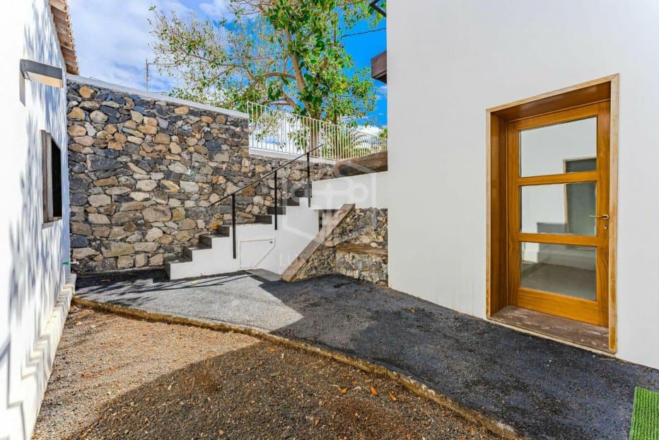 Villa à Tejina De Isora, Tenerife, Espagne 4 chambres, 225 m2 No. 111041