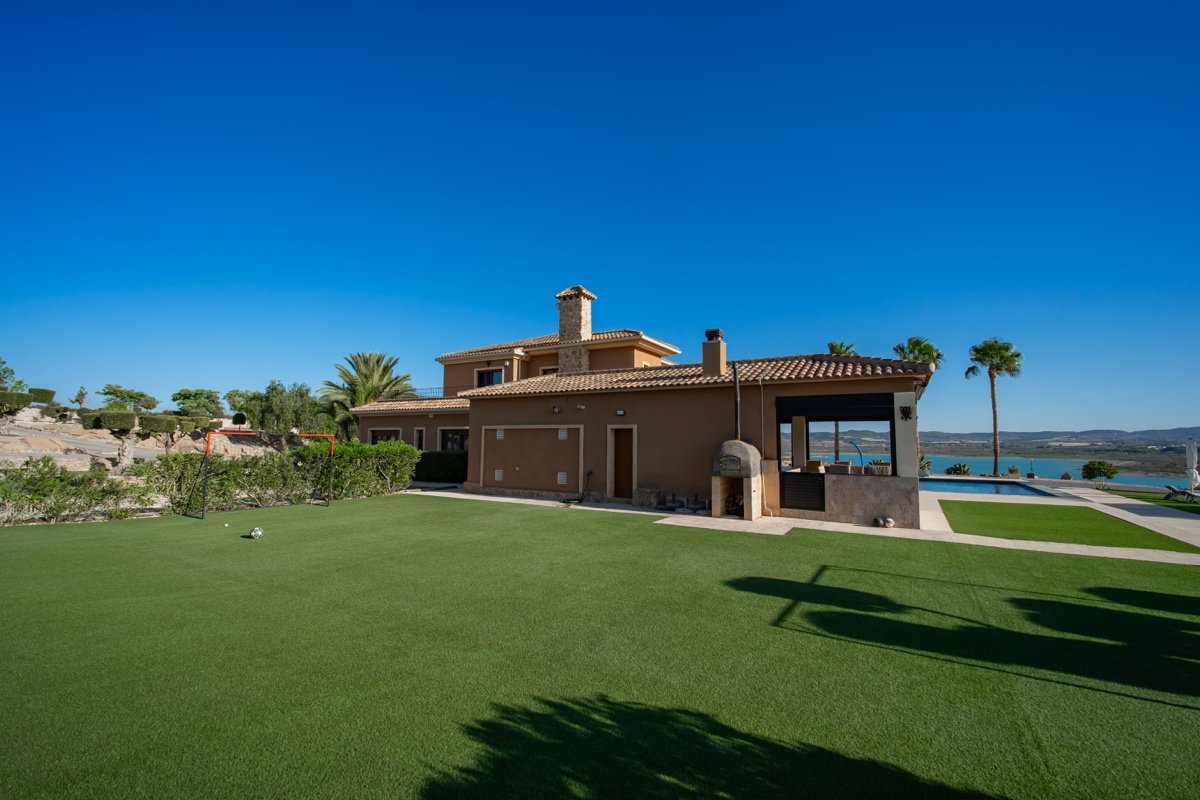 Villa a Torremendo, Alicante, Spagna 6 camere da letto, 350 mq. N° 195440