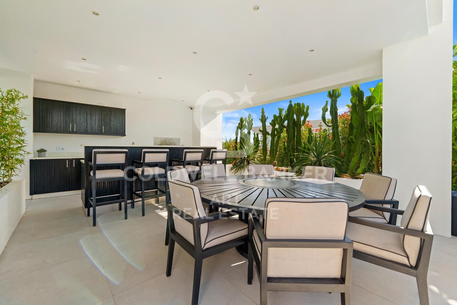Villa in Benahavis, Malaga, Spanien 6 Schlafzimmer,  Nr. 157366
