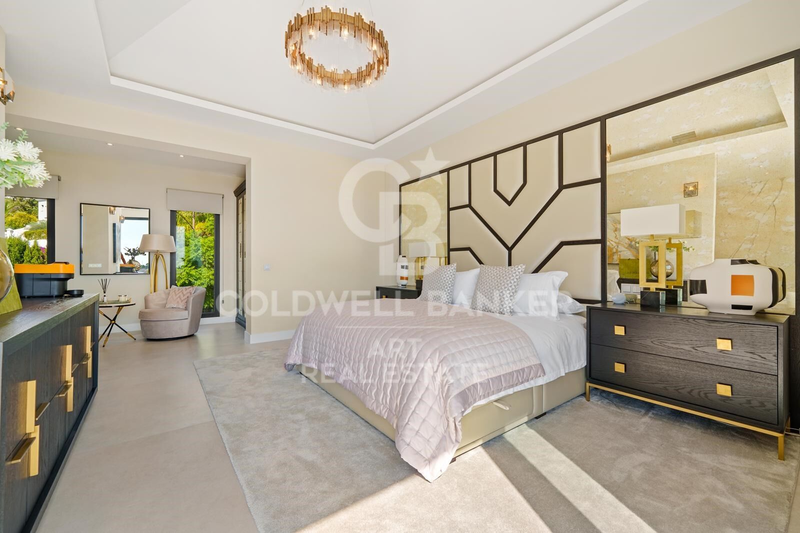 Villa in Benahavis, Malaga, Spanien 6 Schlafzimmer,  Nr. 157366