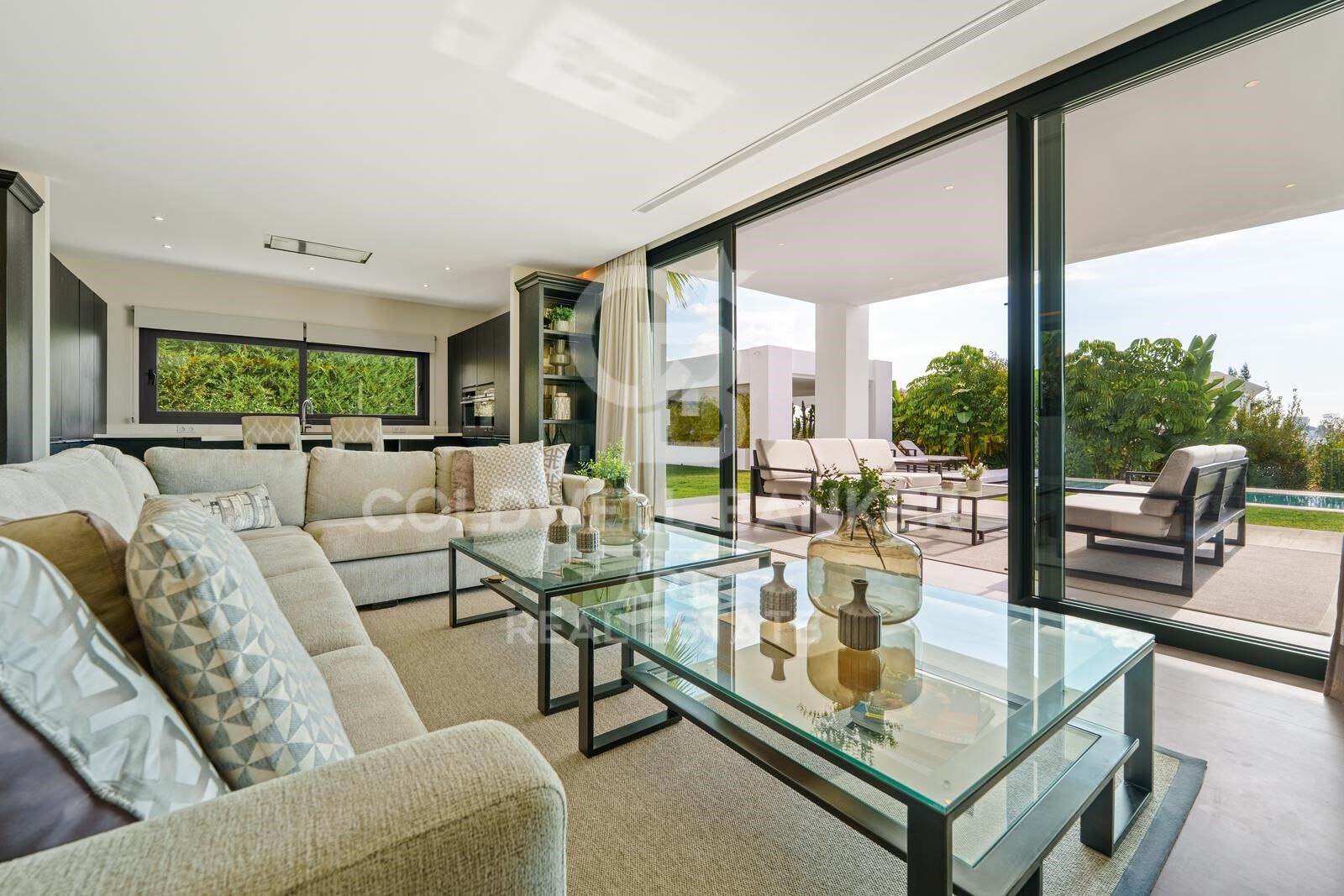 Villa in Benahavis, Malaga, Spanien 6 Schlafzimmer,  Nr. 157366