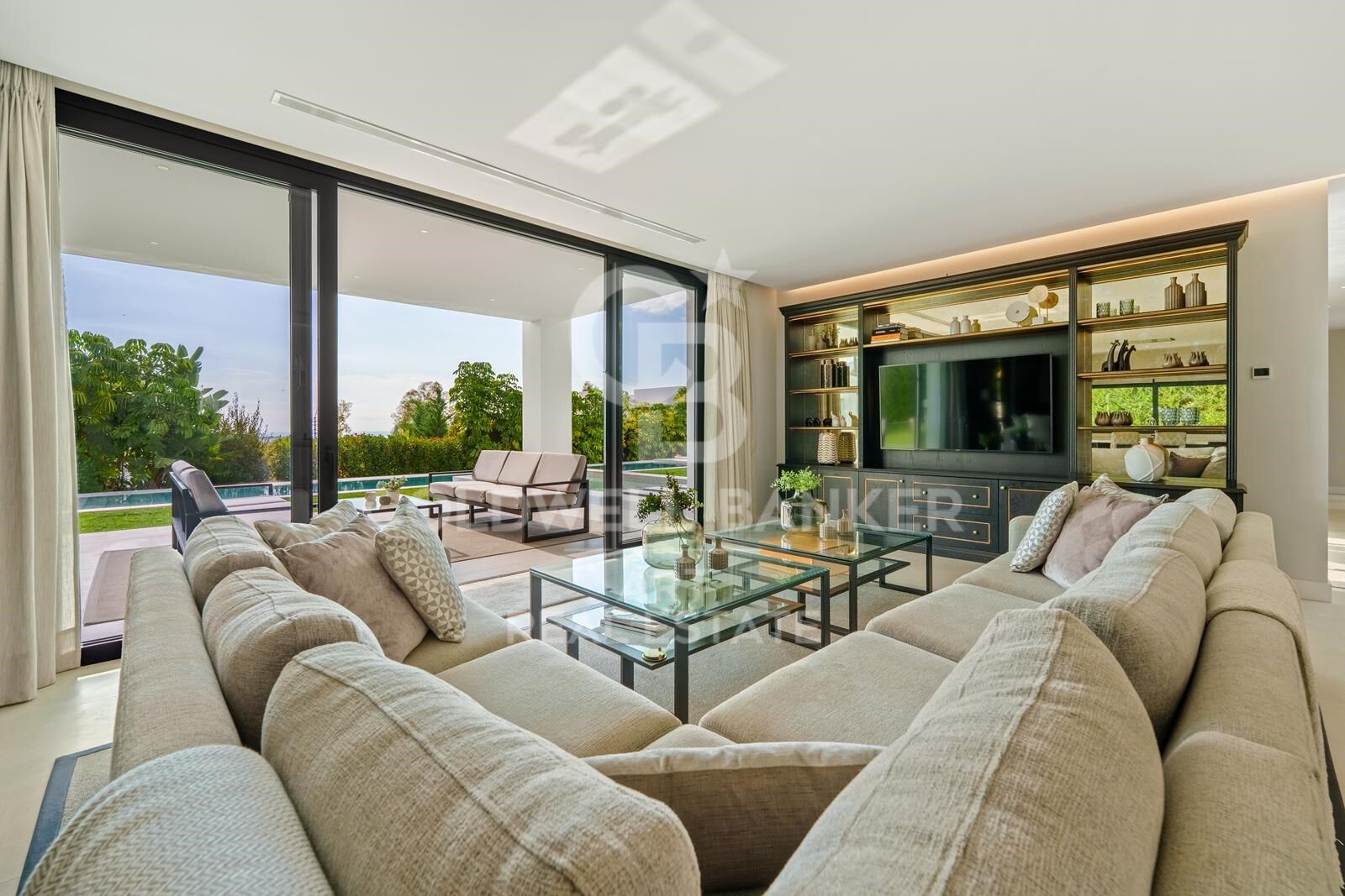 Villa in Benahavis, Malaga, Spanien 6 Schlafzimmer,  Nr. 157366