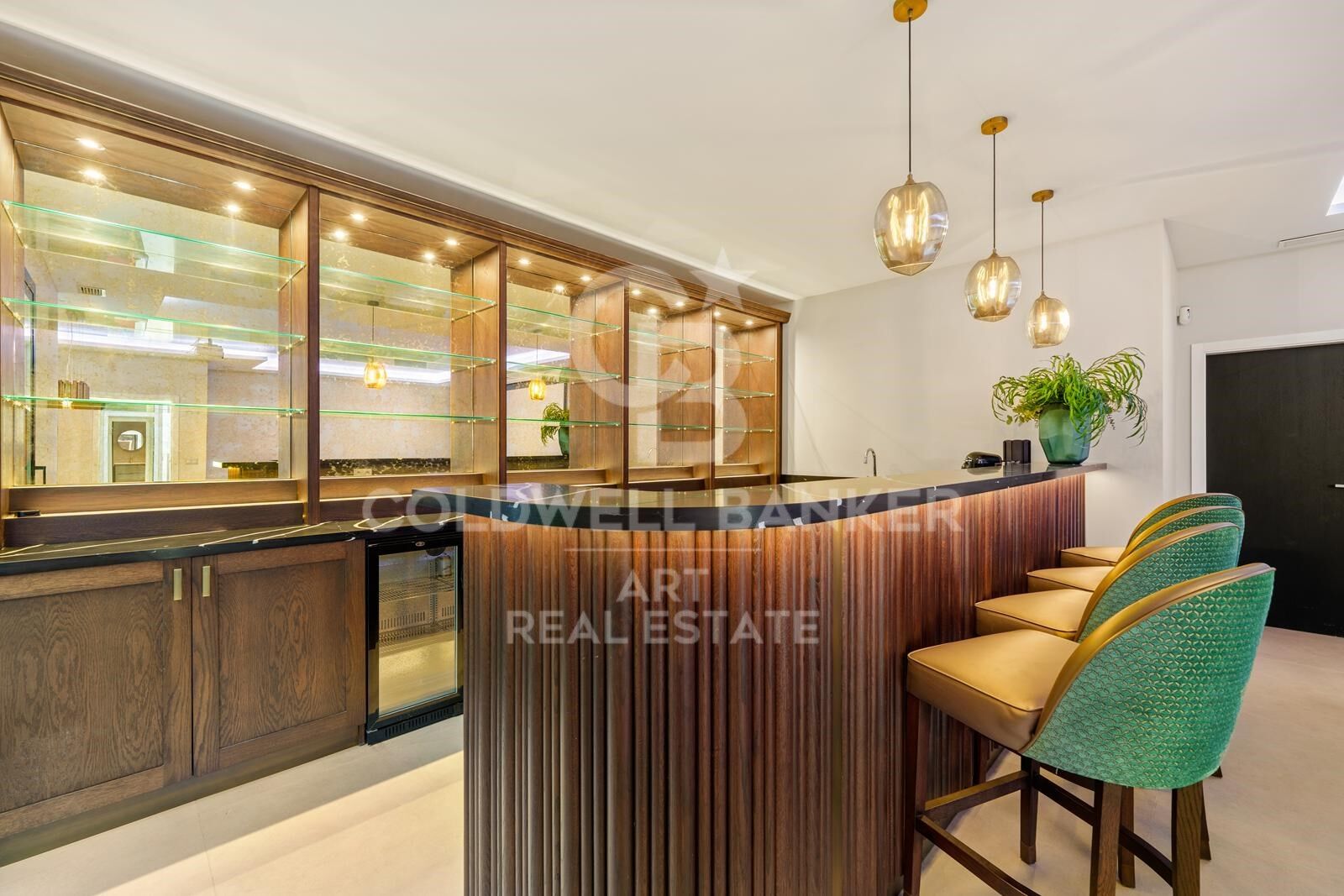 Villa in Benahavis, Malaga, Spanien 6 Schlafzimmer,  Nr. 157366