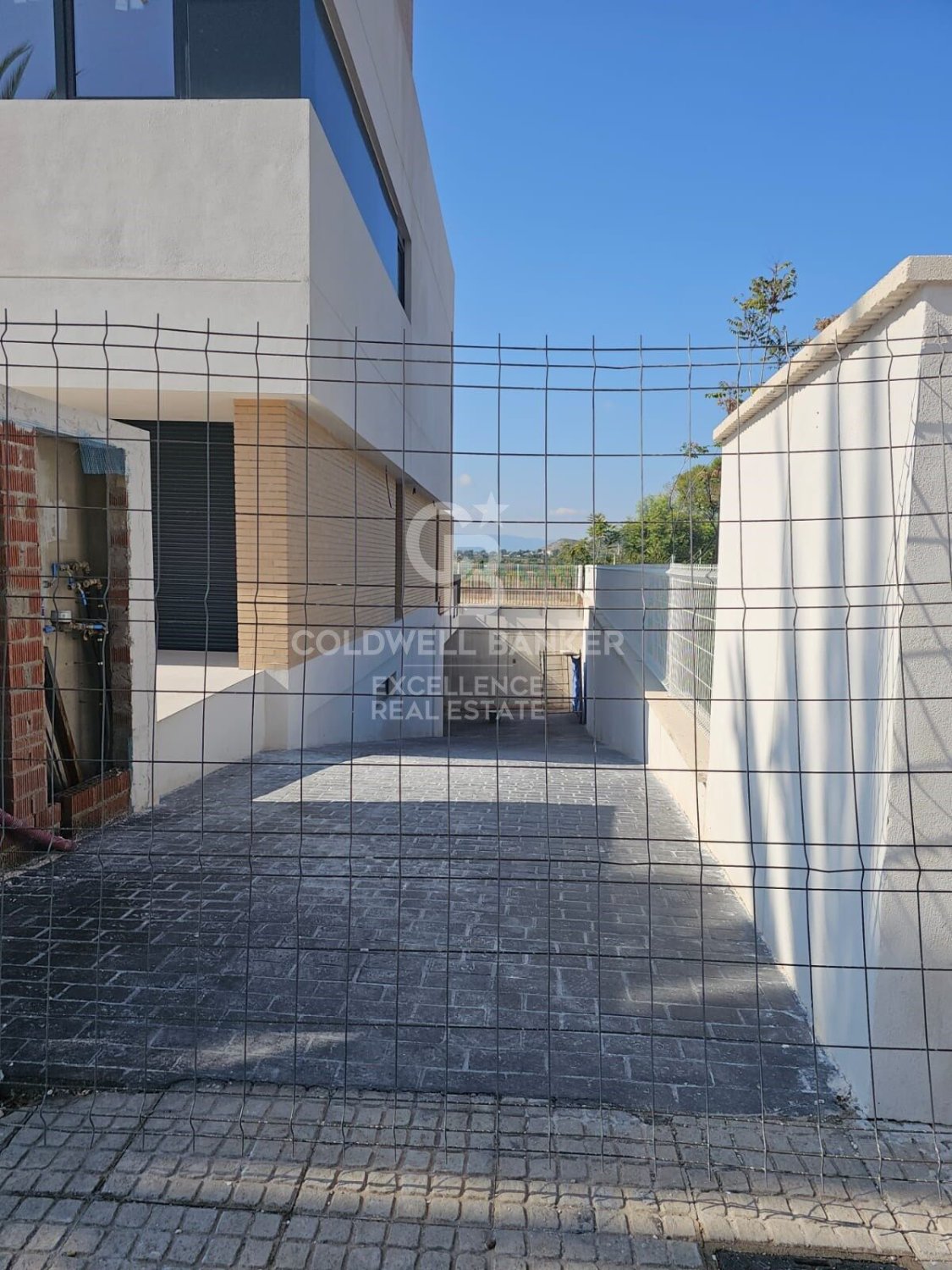 Kaupunkipientalo Benisano, Valencia, Espanja 3 makuuhuonetta, 270 m2 No. 157367
