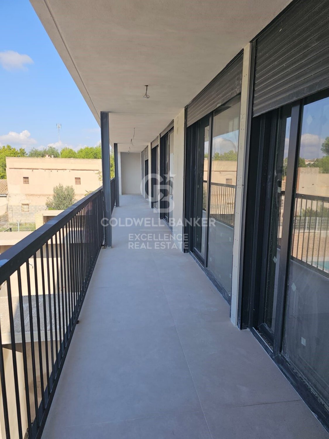 Kaupunkipientalo Benisano, Valencia, Espanja 3 makuuhuonetta, 270 m2 No. 157367