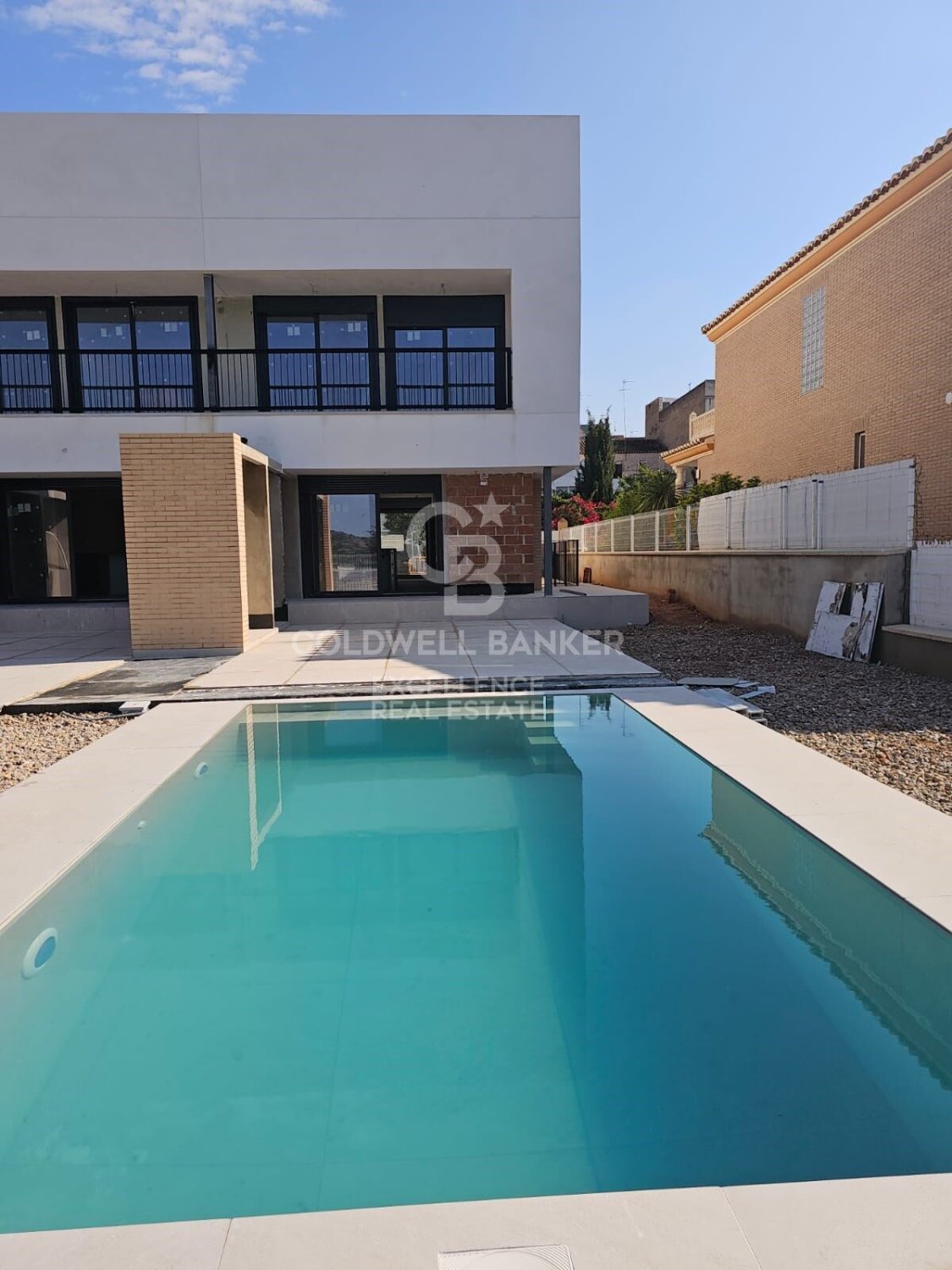Kaupunkipientalo Benisano, Valencia, Espanja 3 makuuhuonetta, 270 m2 No. 157367