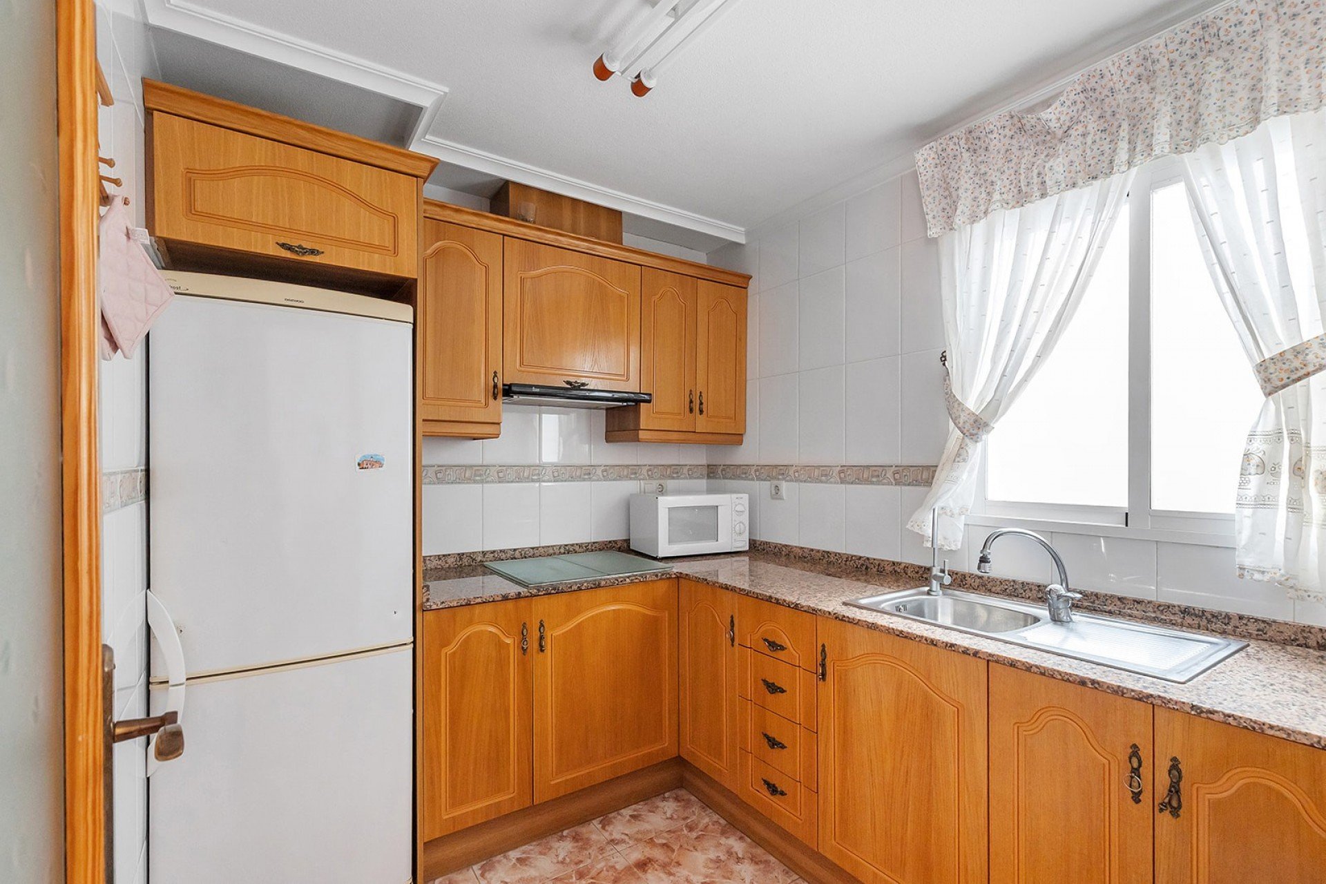 Apartamento en La Mata, Alicante, España 2 dormitorios, 77 m2 No. 194897