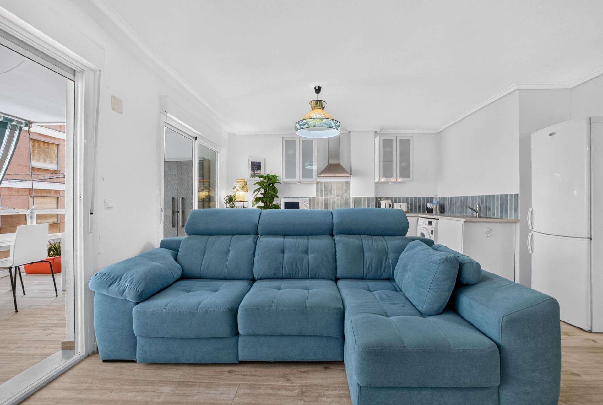 Apartment in Torrevieja, Alicante, Spain 3 bedrooms, 117 sq.m. No. 194899