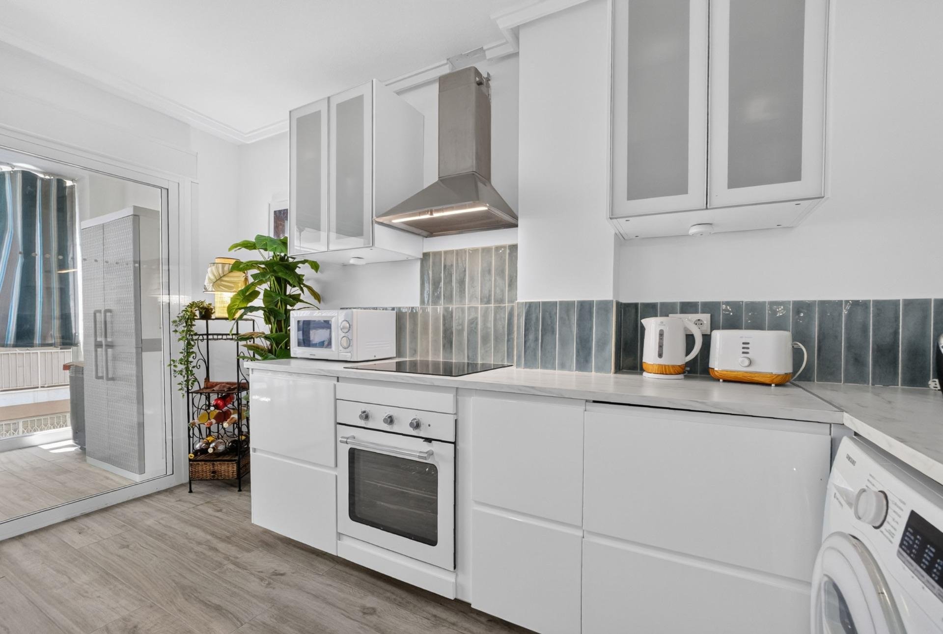 Apartment in Torrevieja, Alicante, Spain 3 bedrooms, 117 sq.m. No. 194899