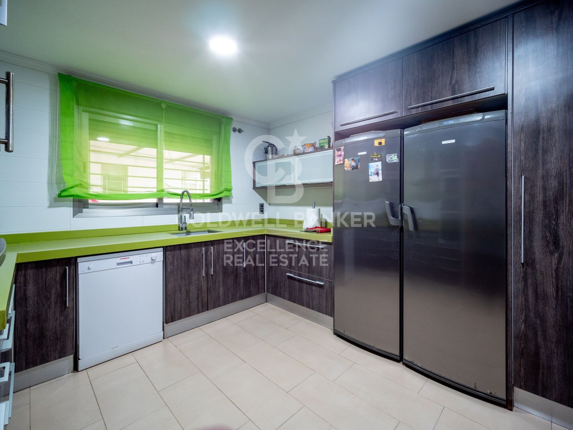 Villa i Oliva, Valencia, Spanien 3 sovrum, 207 kvm. Nr. 156989