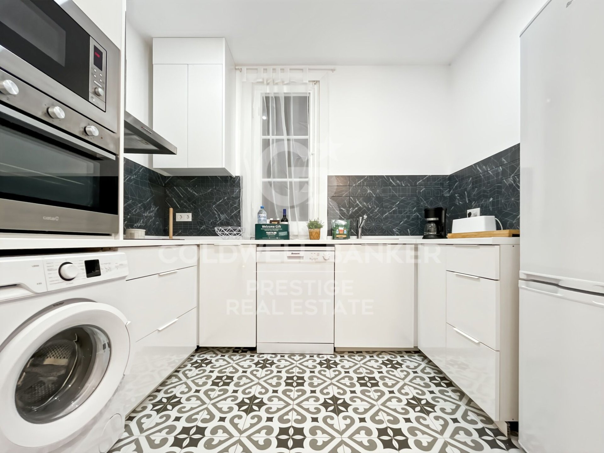Dzīvoklis Barcelona, Spānijā 3 istabas, 86 m2 Nr. 156990