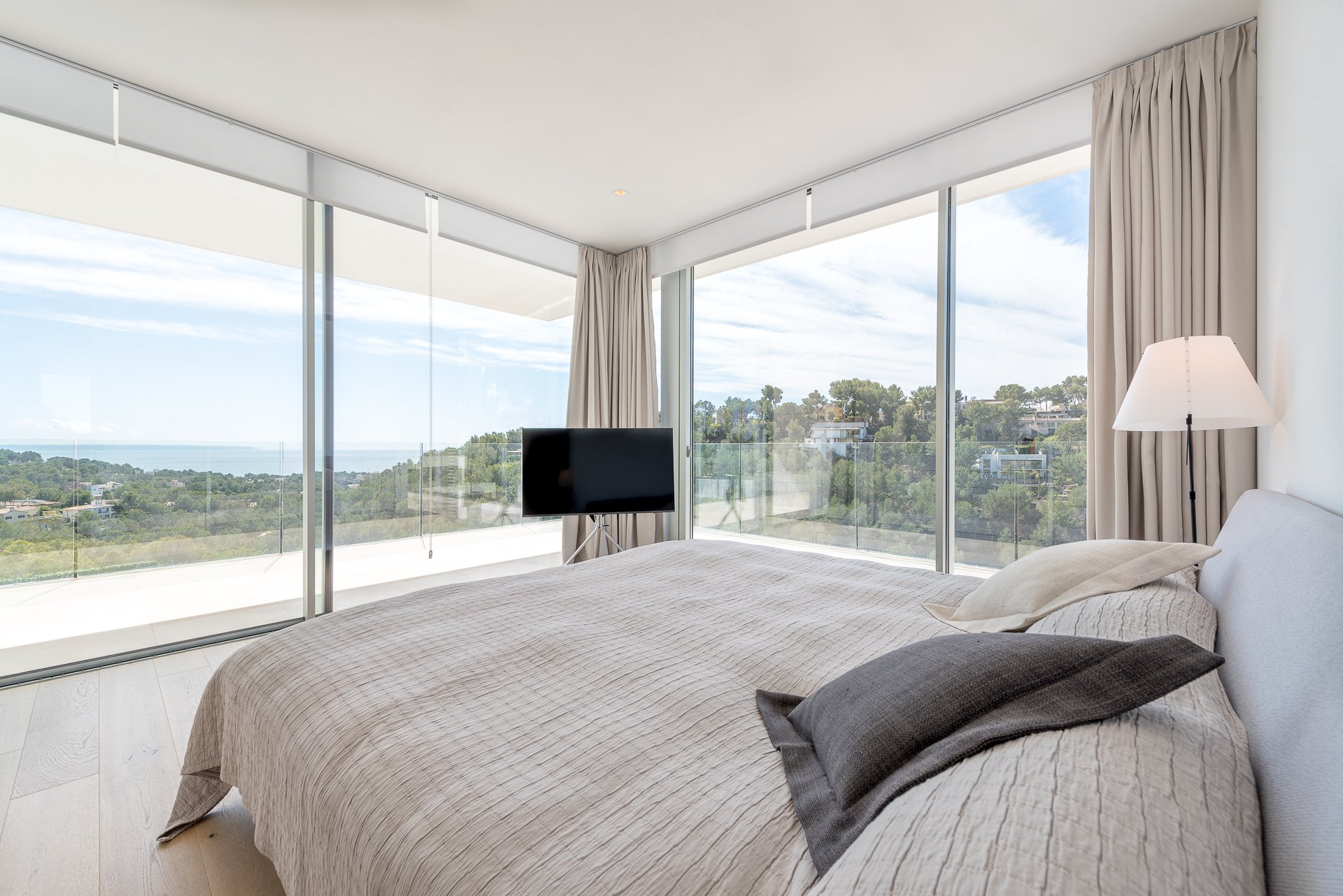 Huvila Mallorca, Espanja 4 makuuhuonetta, 330 m2 No. 193645