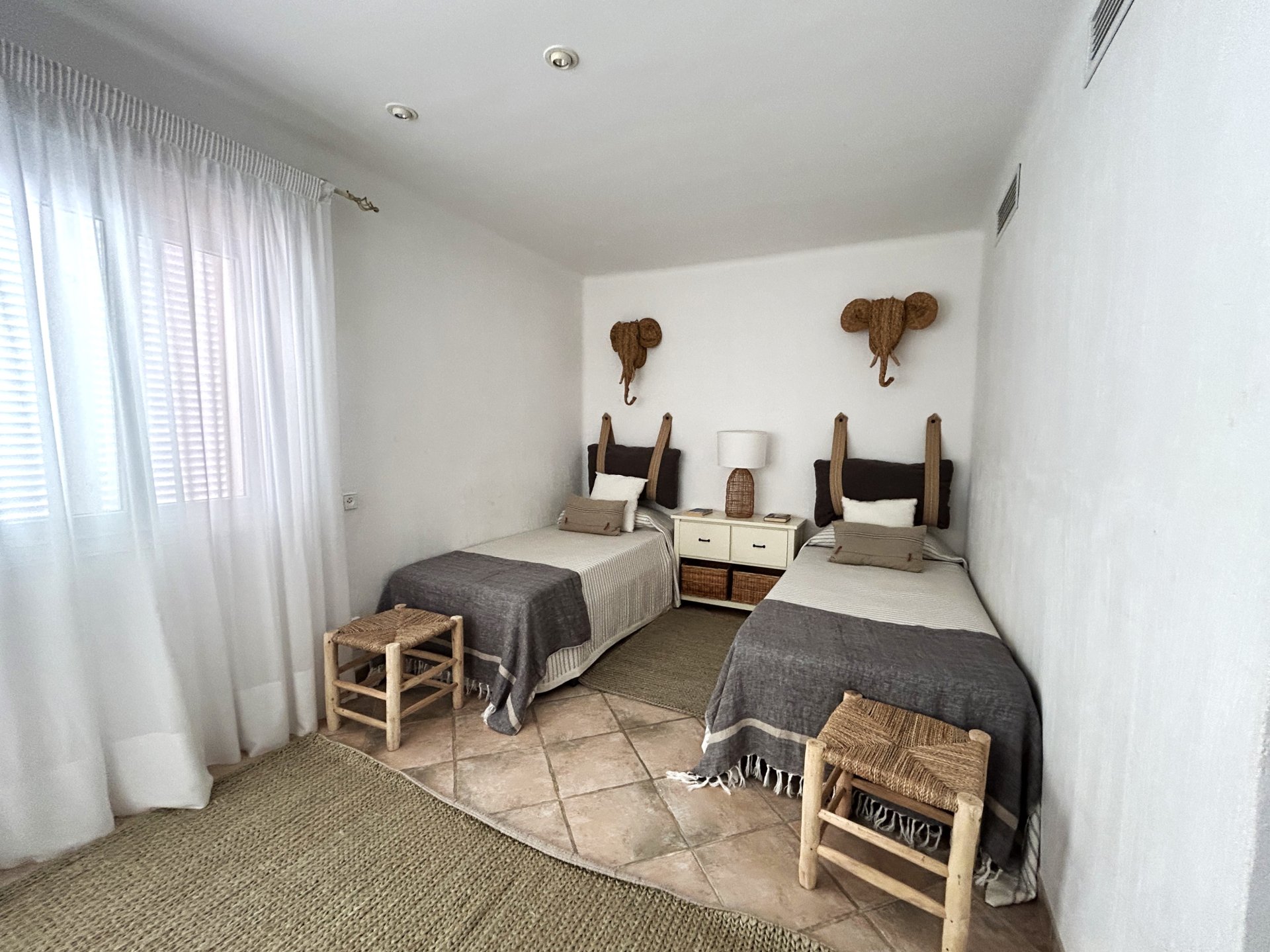 Villa in Mallorca, Spain 5 bedrooms, 350 sq.m. No. 193646