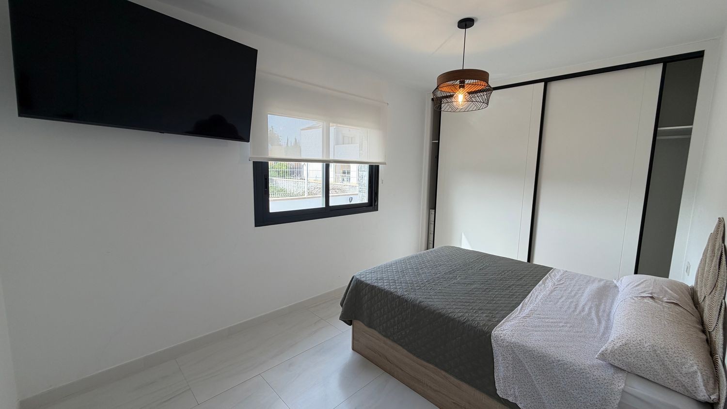 Villa en Busot, Alicante, España 4 dormitorios, 161 m2 No. 193643