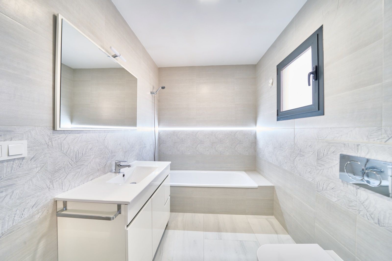 Villa en Busot, Alicante, España 4 dormitorios, 161 m2 No. 193643