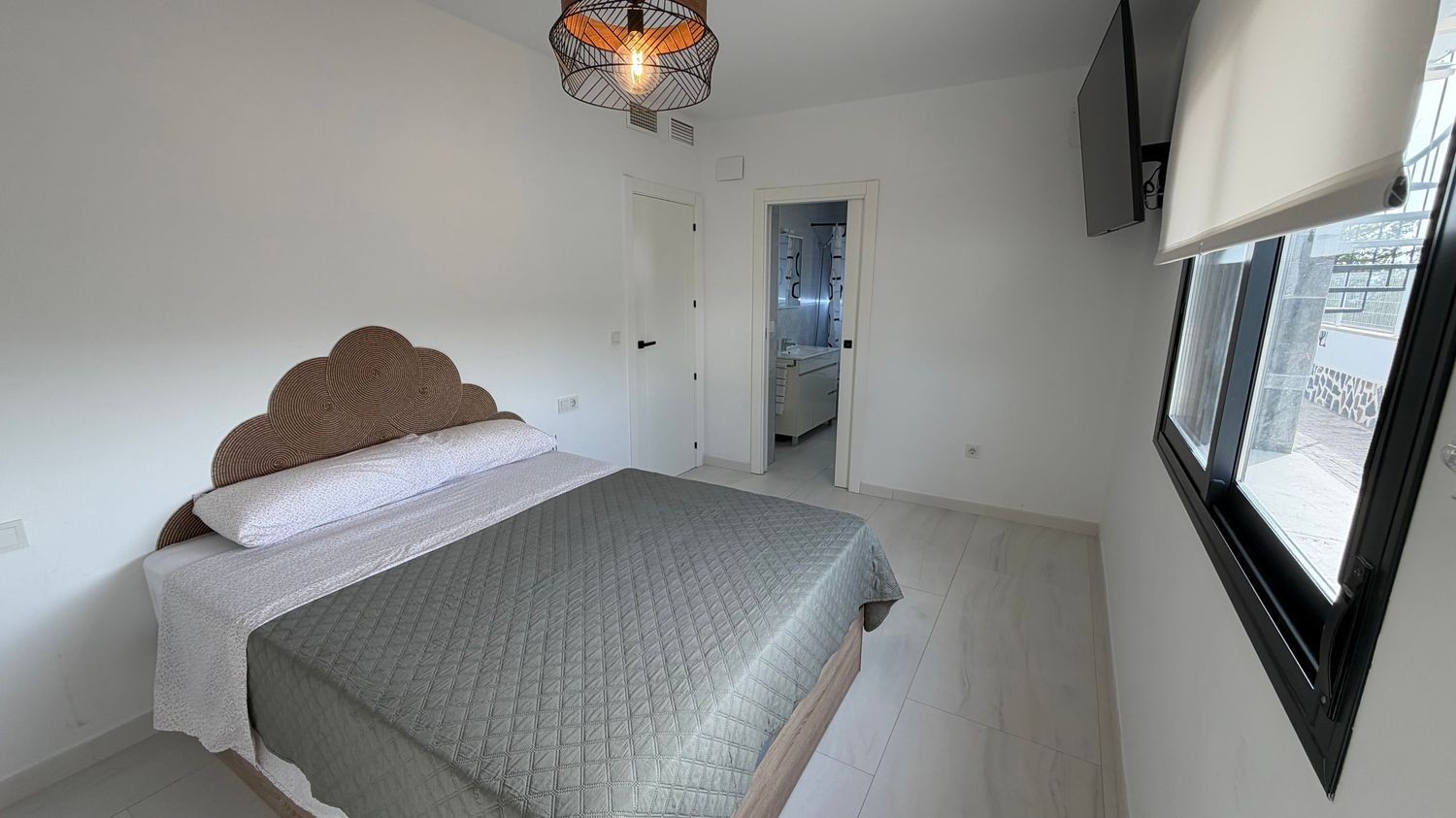 Villa en Busot, Alicante, España 4 dormitorios, 161 m2 No. 193643