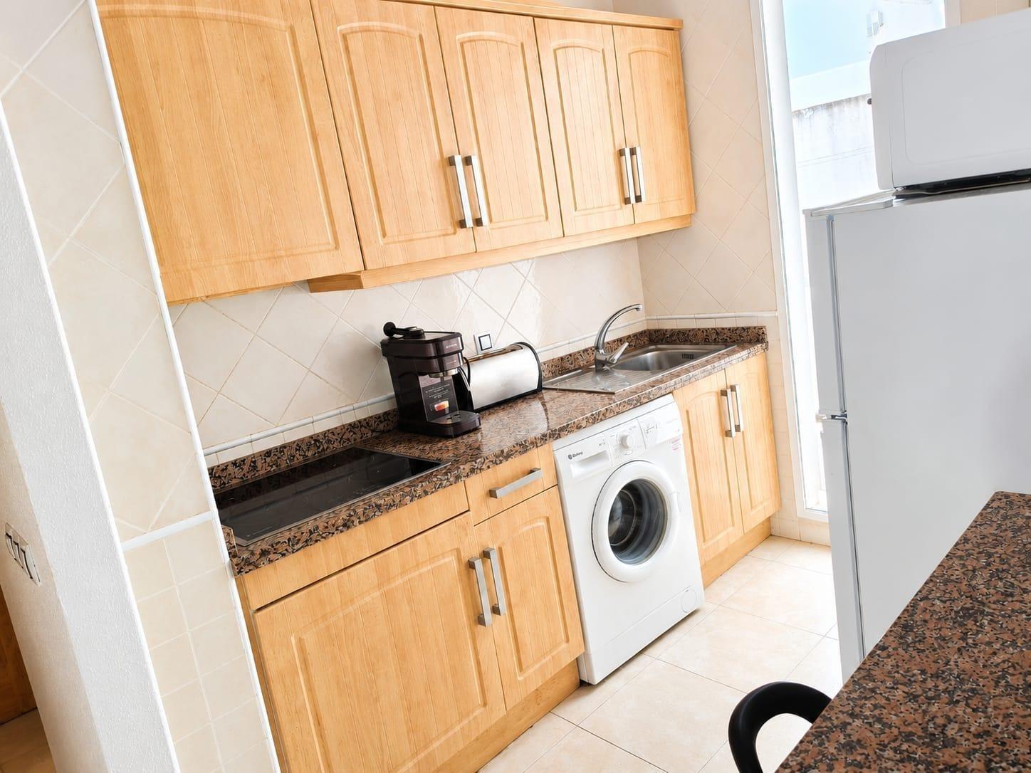 Apartment à Torrevieja, Alicante, Espagne 2 chambres, 65 m2 No. 184312
