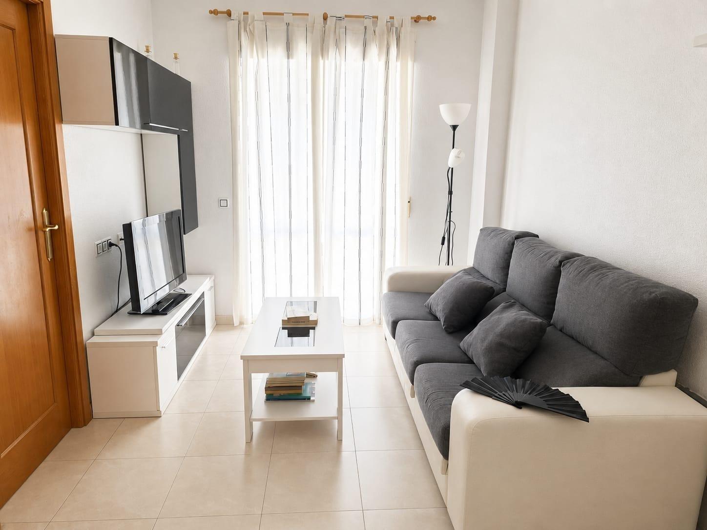 Apartment à Torrevieja, Alicante, Espagne 2 chambres, 65 m2 No. 184312