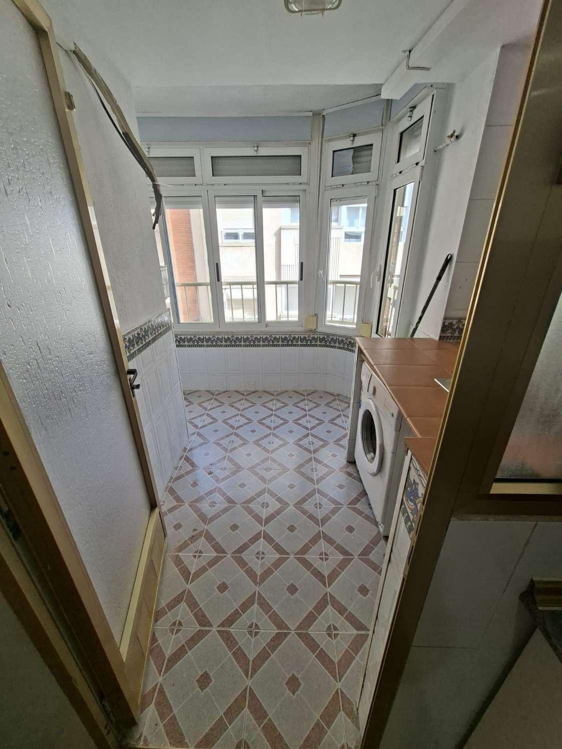 Lägenhet i Torrevieja, Alicante, Spanien 3 sovrum, 91 kvm. Nr. 184315