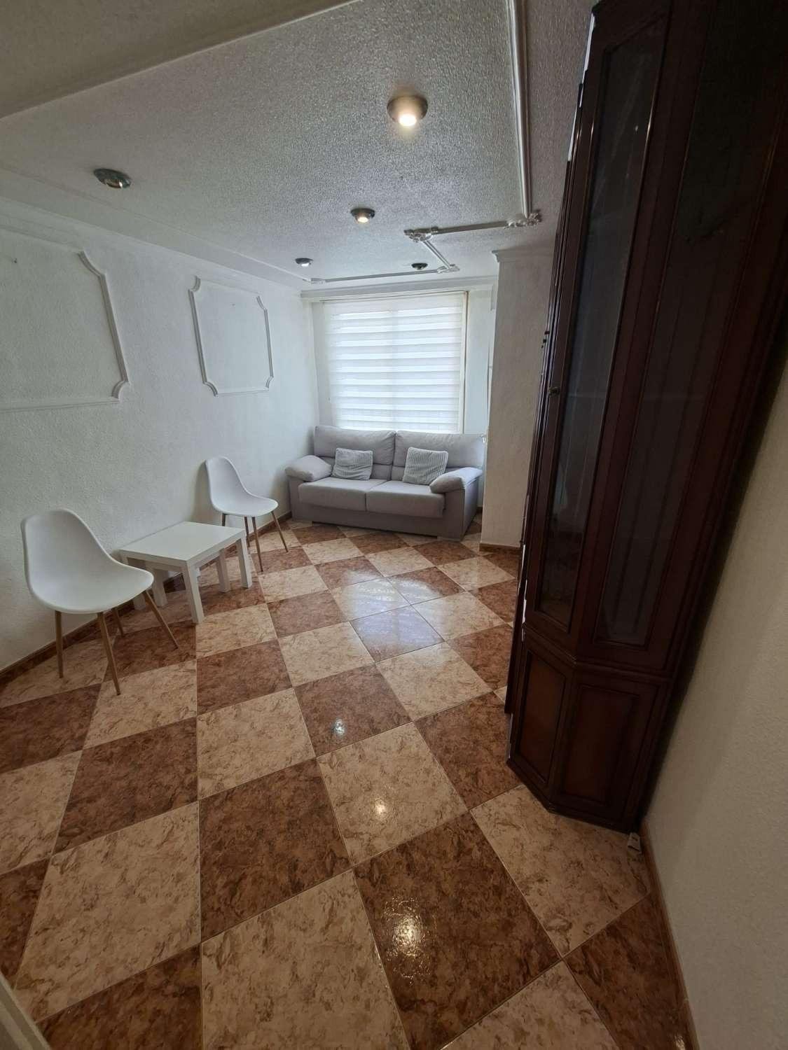 Lägenhet i Torrevieja, Alicante, Spanien 3 sovrum, 91 kvm. Nr. 184315