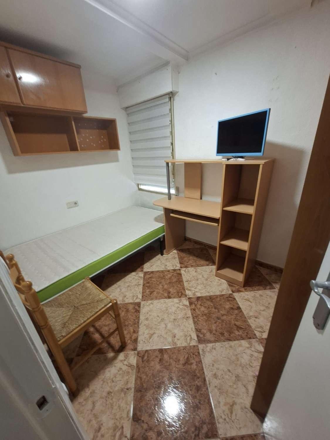 Lägenhet i Torrevieja, Alicante, Spanien 3 sovrum, 91 kvm. Nr. 184315