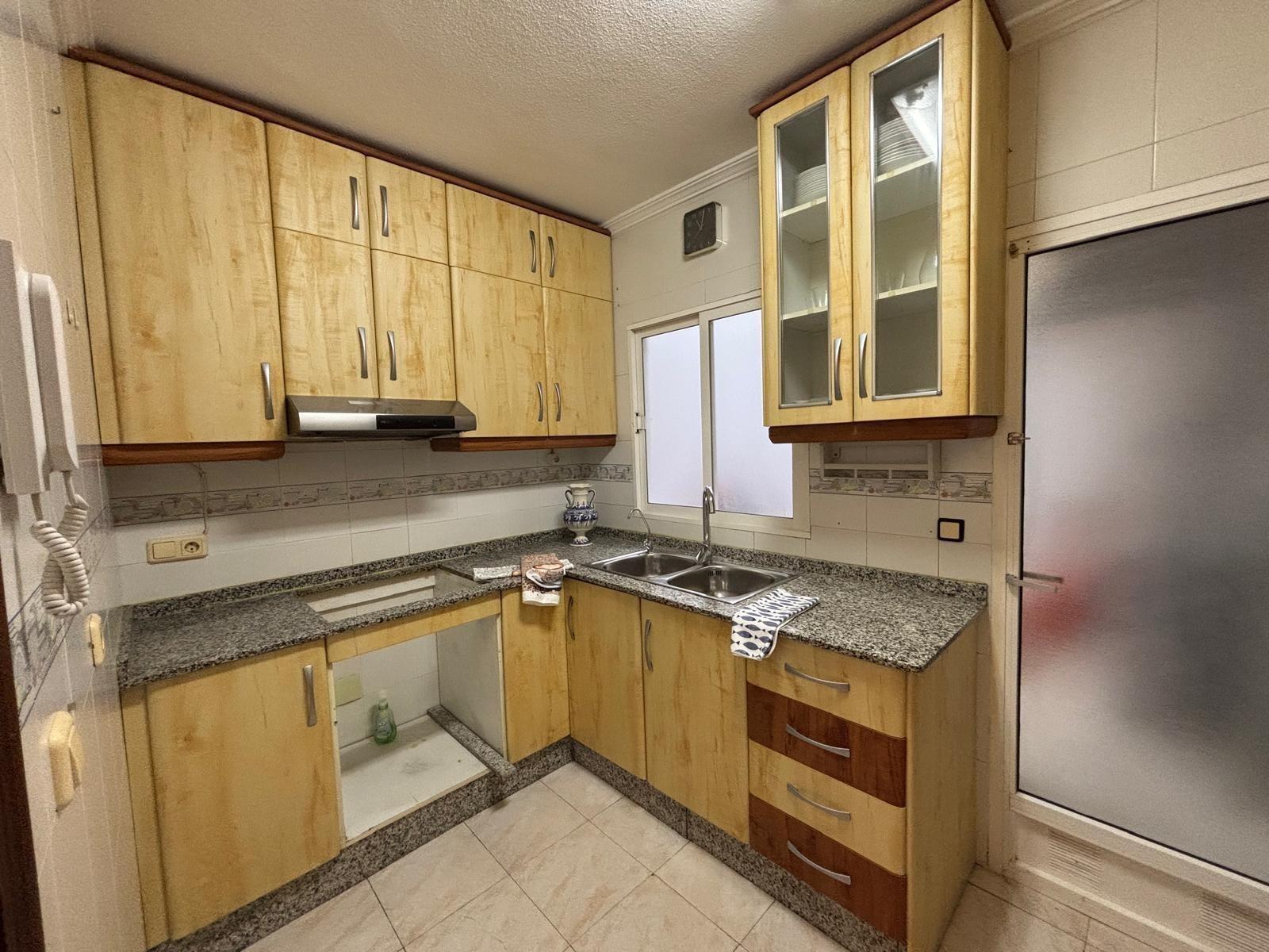 Huoneisto Torrevieja, Alicante, Espanja 3 makuuhuonetta, 95 m2 No. 184311