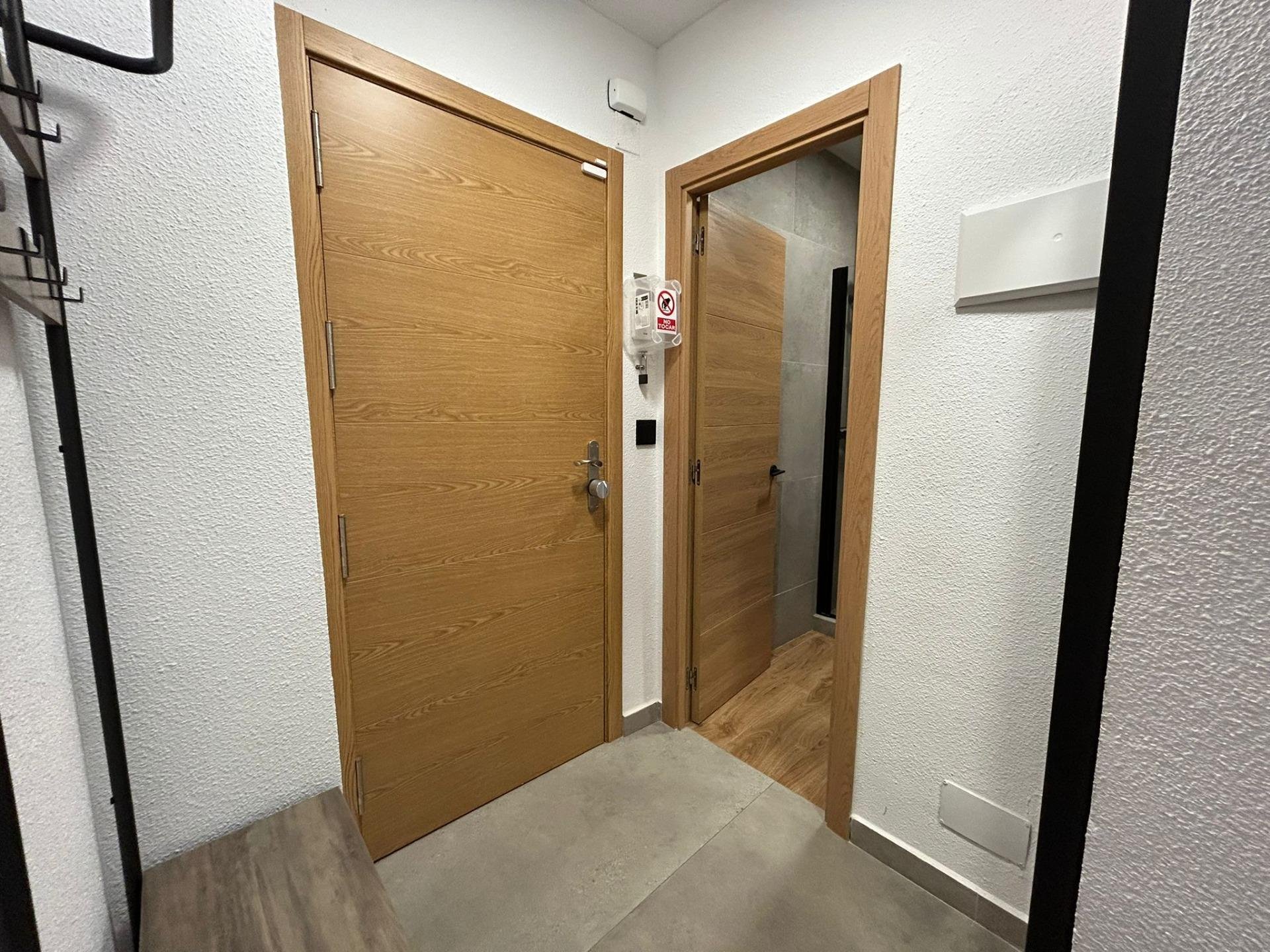 Apartment in Torrevieja, Alicante, Spain 3 bedrooms, 94 sq.m. No. 166186