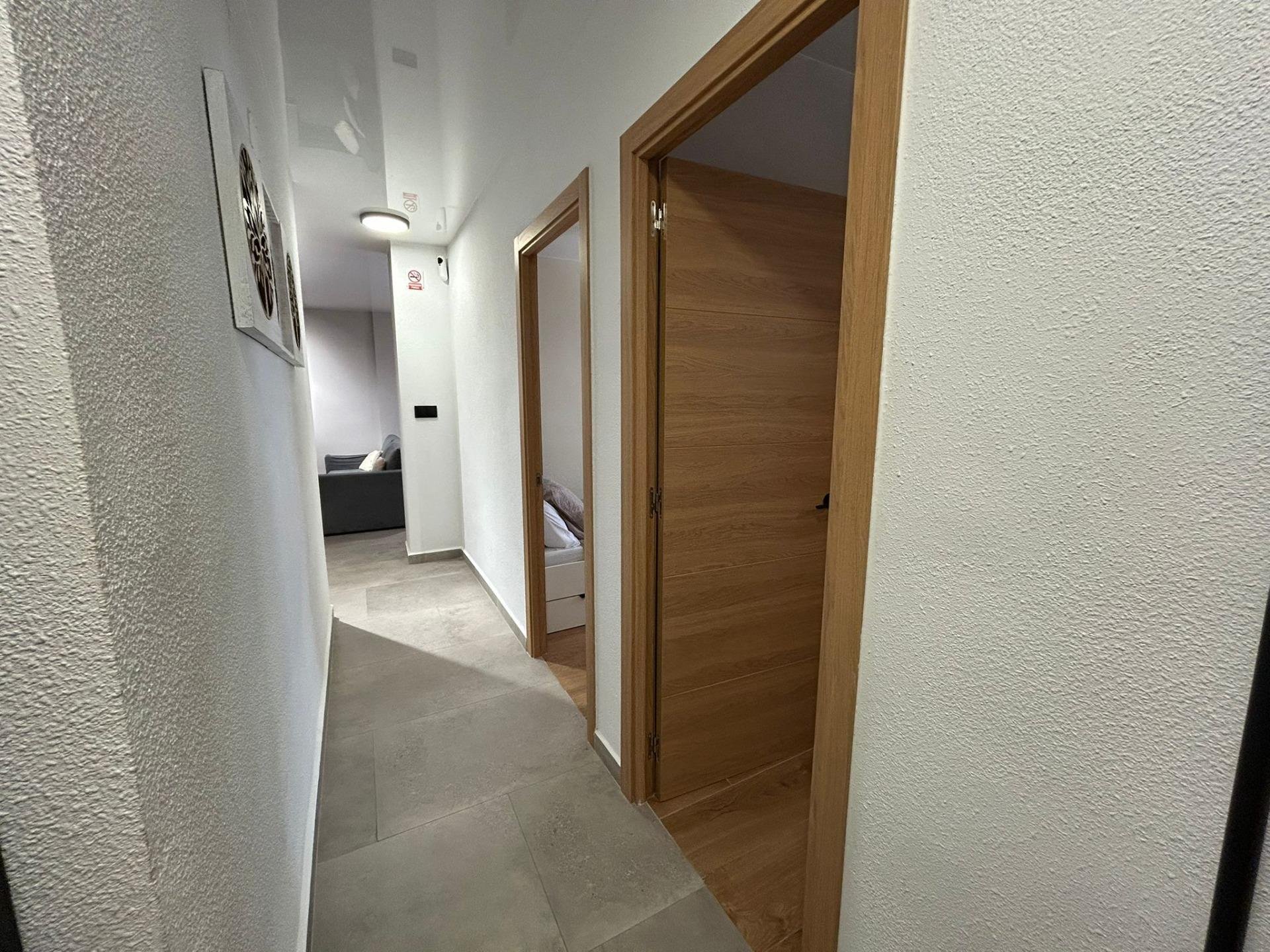 Apartment in Torrevieja, Alicante, Spain 3 bedrooms, 94 sq.m. No. 166186