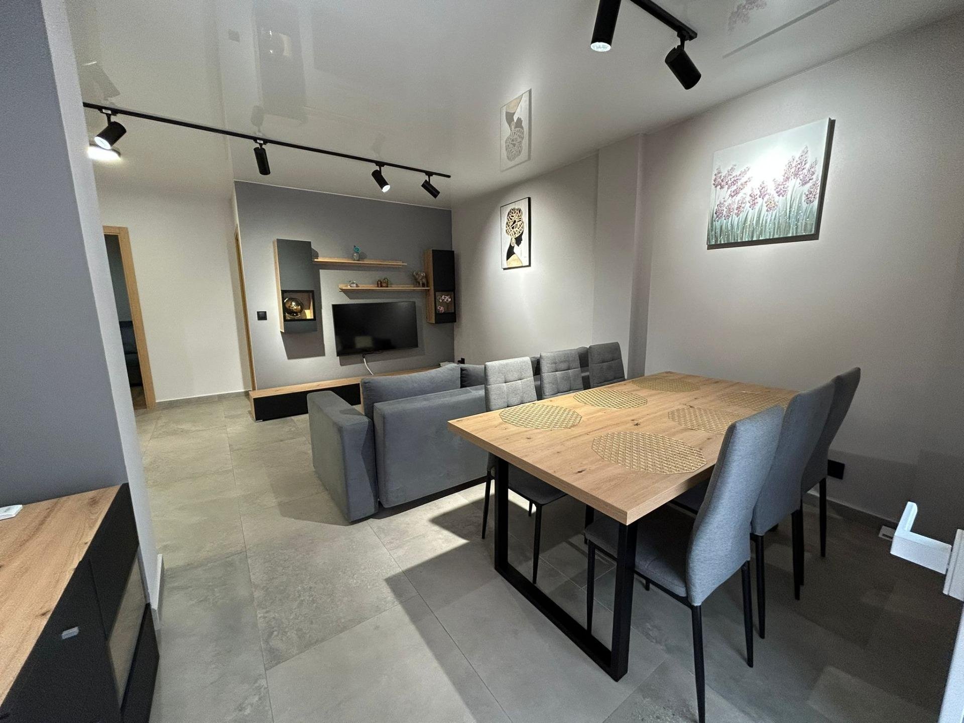 Apartment in Torrevieja, Alicante, Spain 3 bedrooms, 94 sq.m. No. 166186