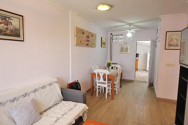 Bungalow à Guardamar del Segura, Alicante, Espagne 2 chambres, 86 m2 No. 190030