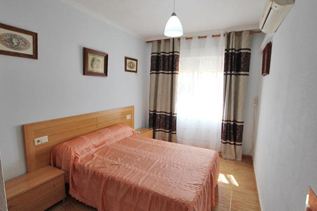 Bungalow à Guardamar del Segura, Alicante, Espagne 2 chambres, 86 m2 No. 190030