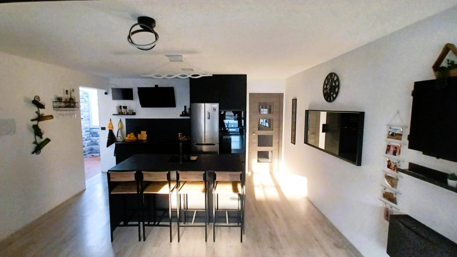 Apartment in Pilar de la Horadada, Alicante, Spain 3 bedrooms, 82 sq.m. No. 190033
