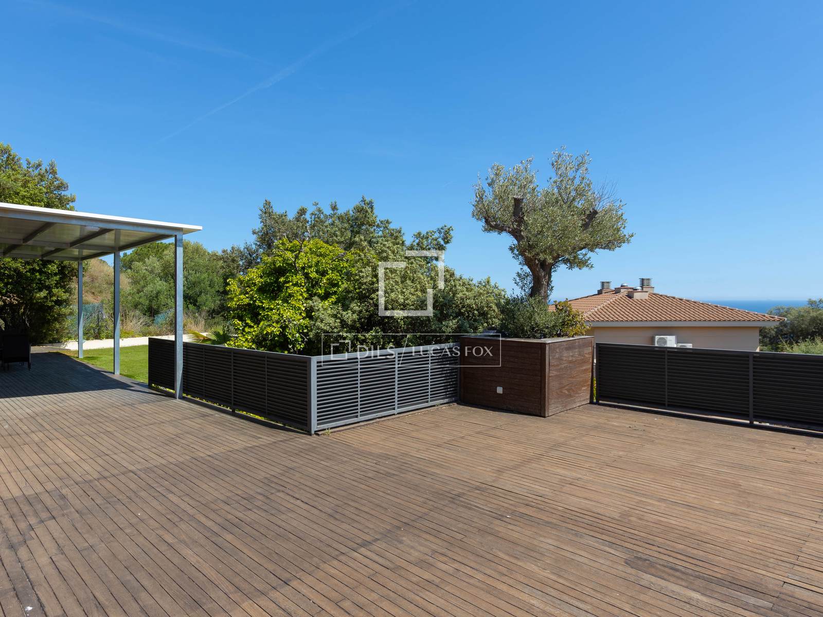 Villa in Teia, Barcelona, Spain 4 bedrooms, 367 sq.m. No. 168942