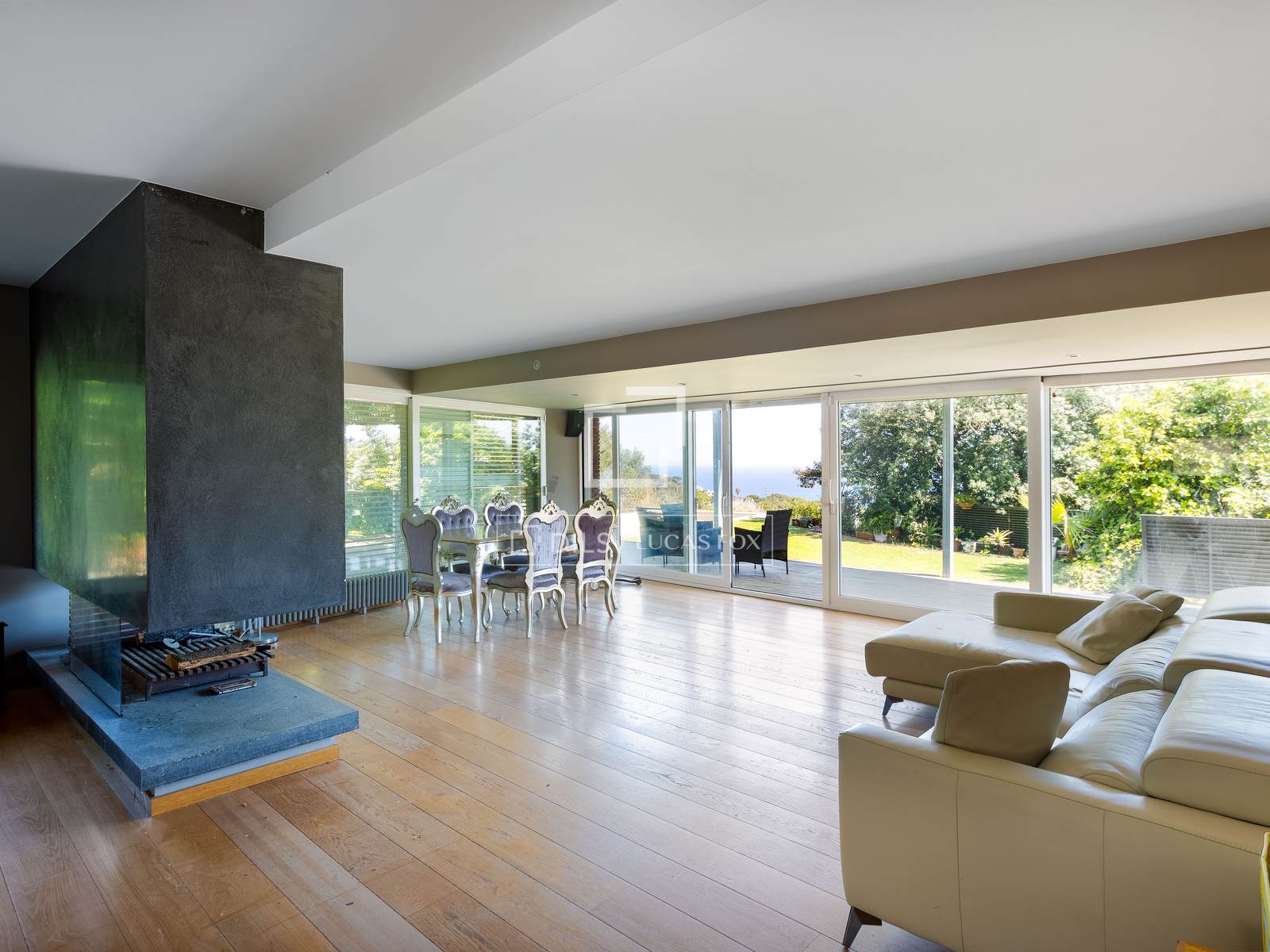Villa in Teia, Barcelona, Spain 4 bedrooms, 367 sq.m. No. 168942