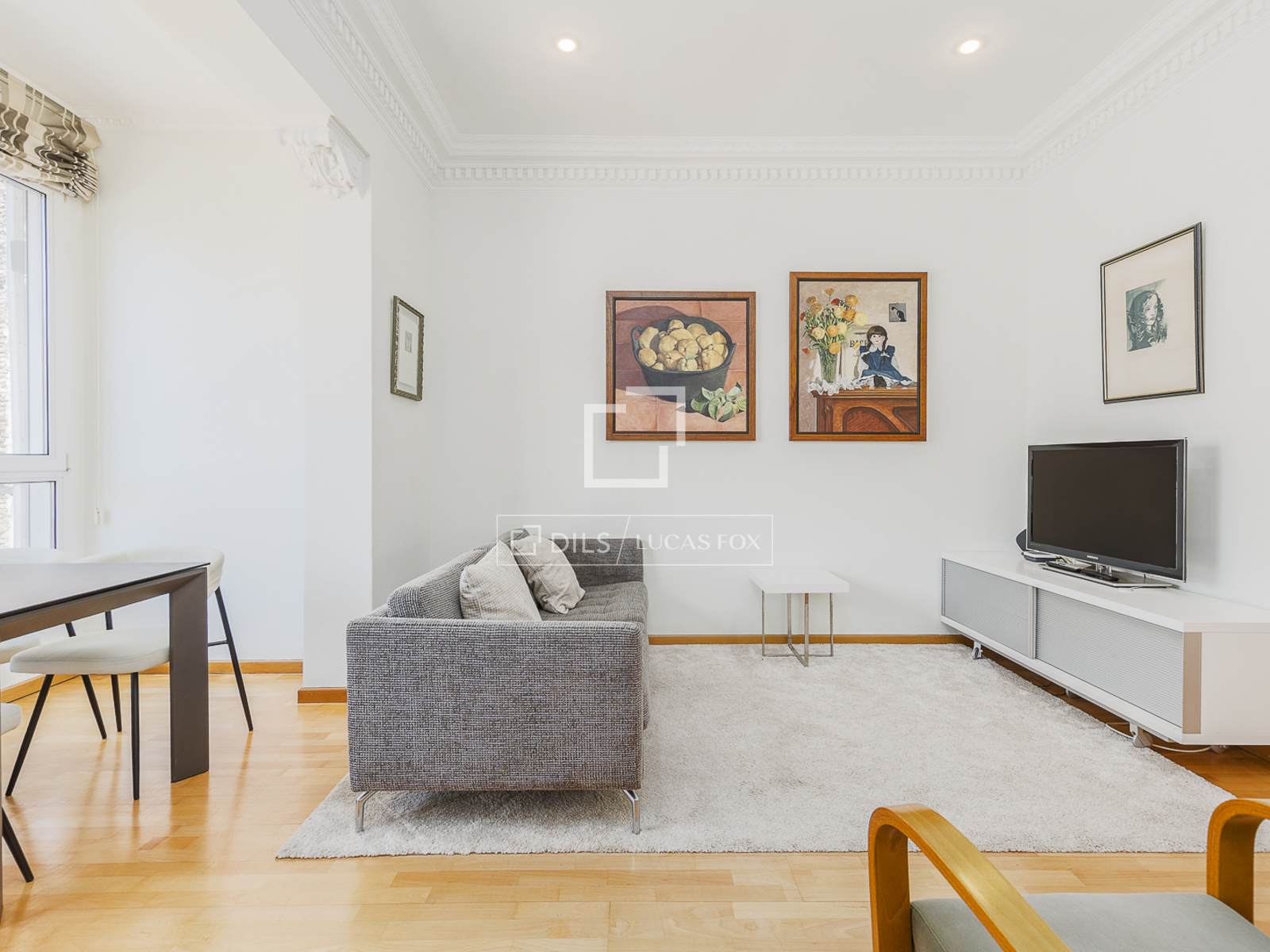 Apartamento en Barcelona, España 4 dormitorios, 128 m2 No. 168941