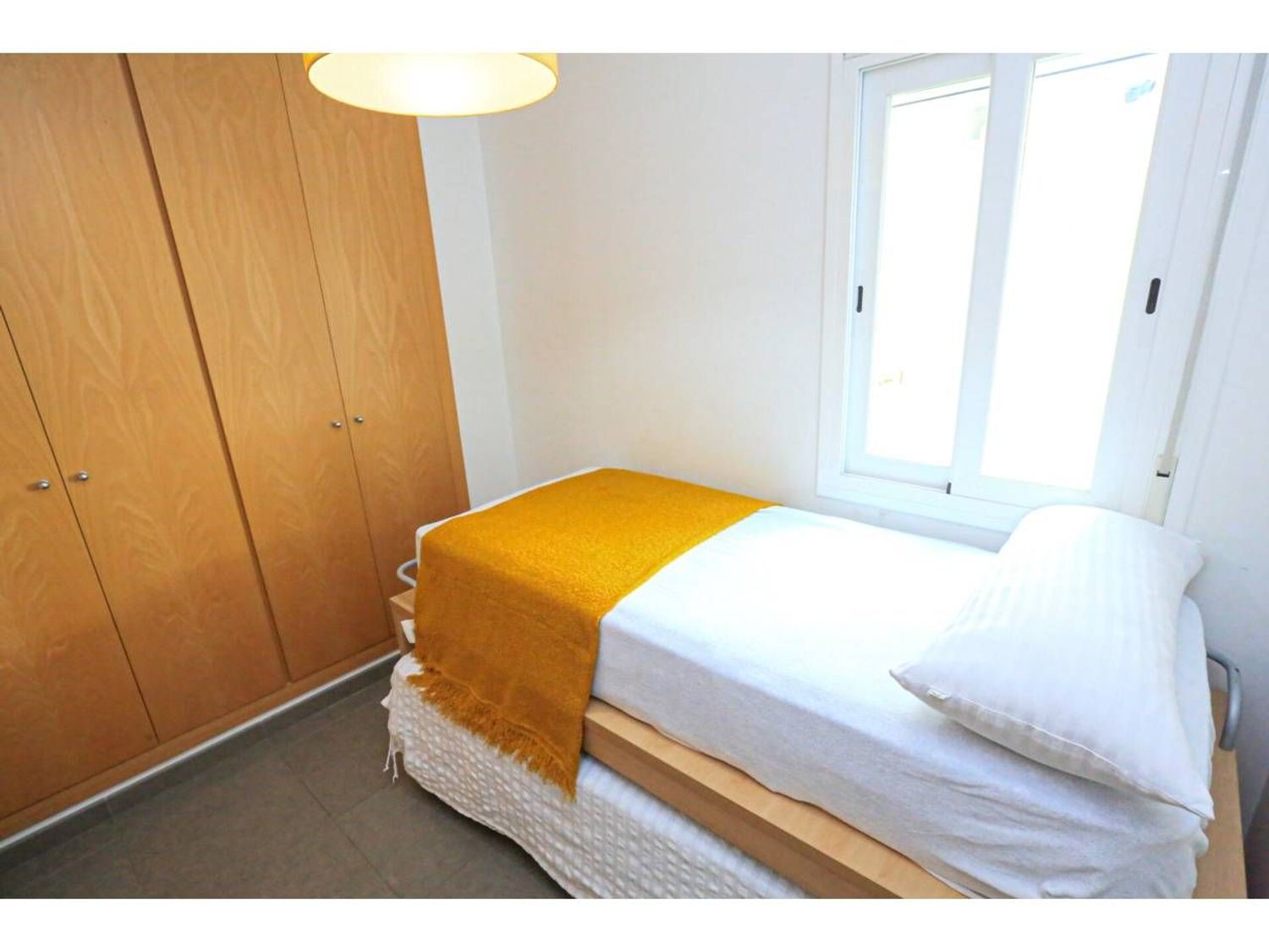Apartamento en España 3 dormitorios, 85 m2 No. 168981