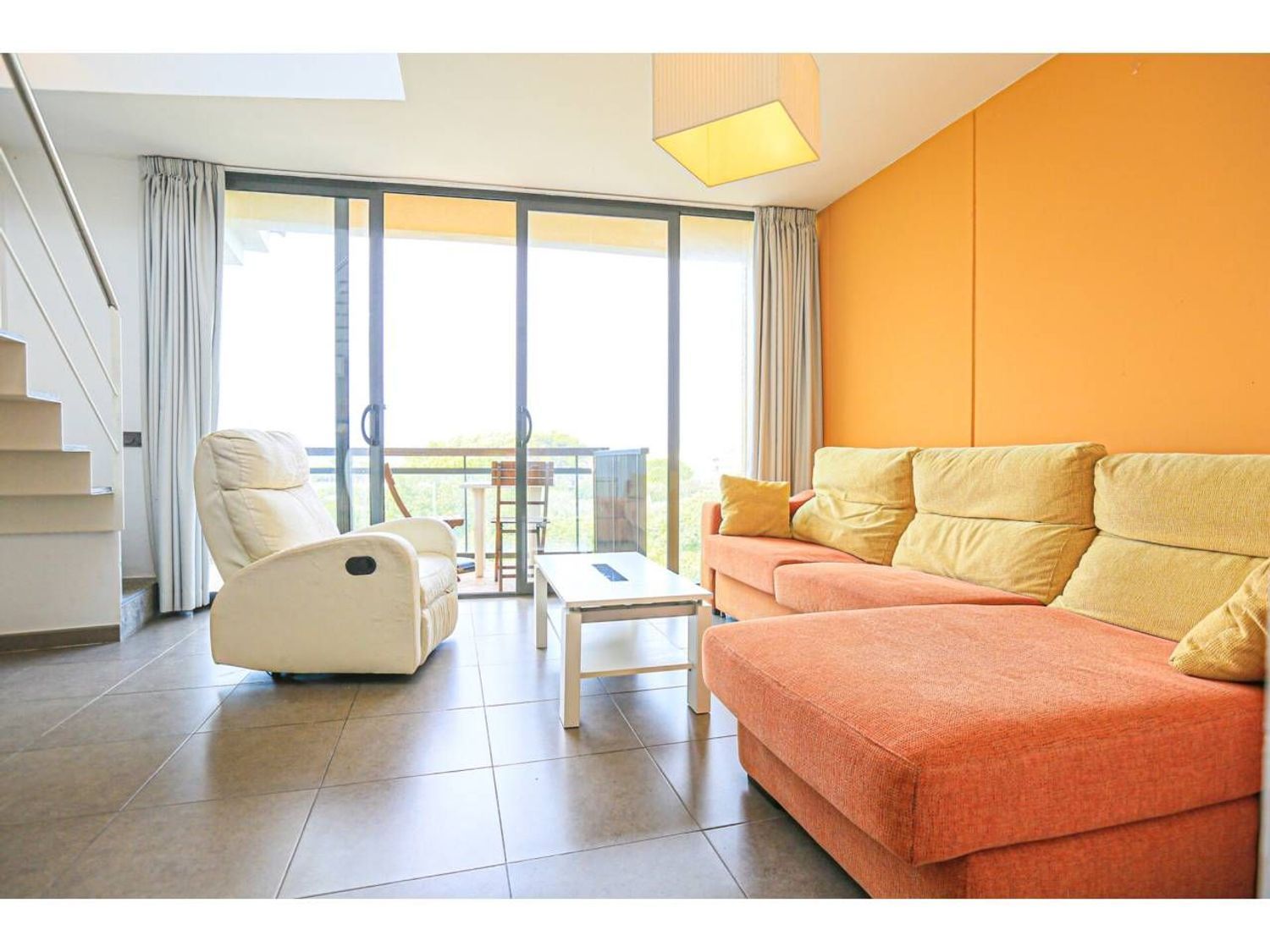 Apartamento en España 3 dormitorios, 85 m2 No. 168981