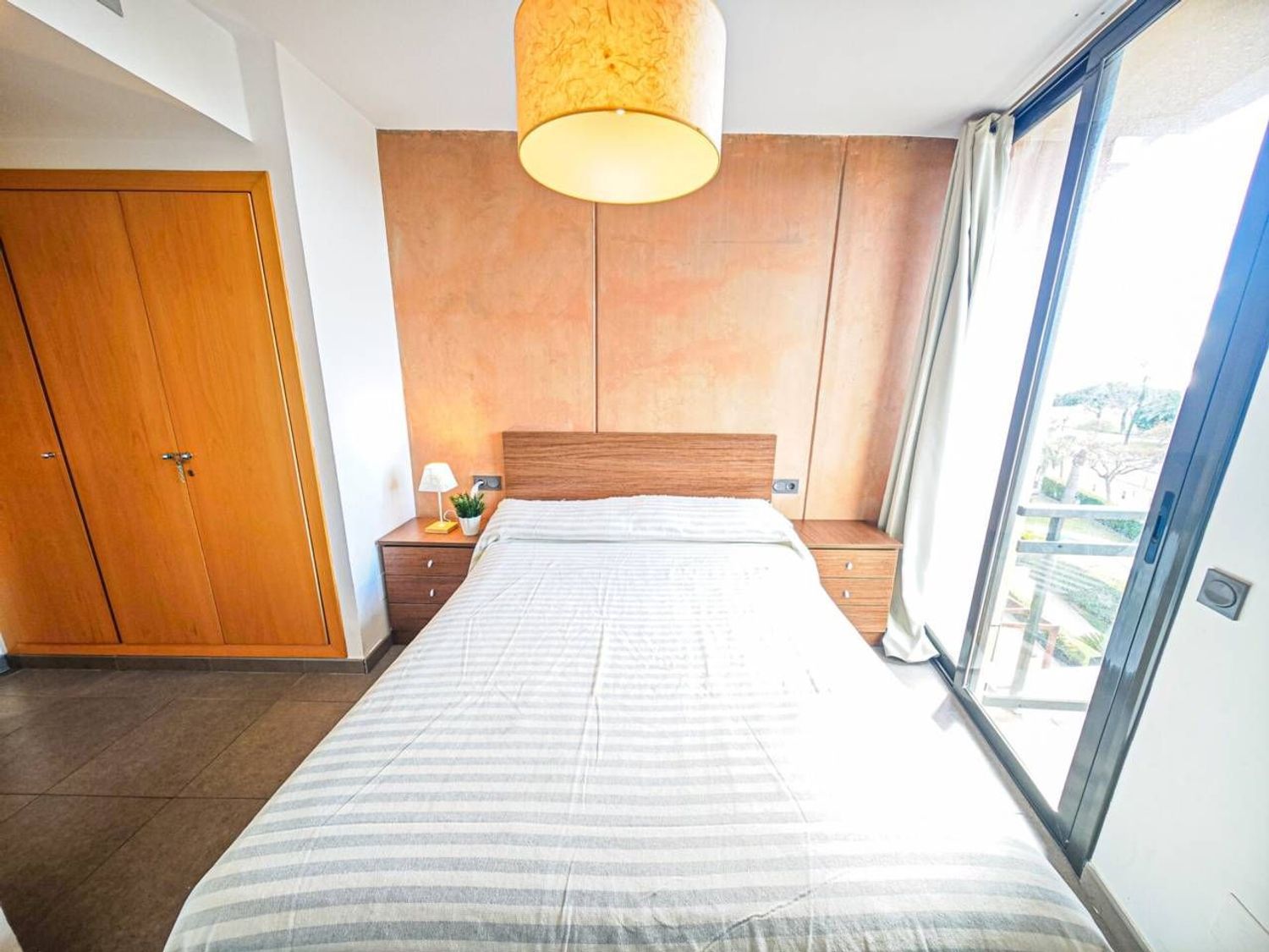 Apartamento en España 3 dormitorios, 85 m2 No. 168981