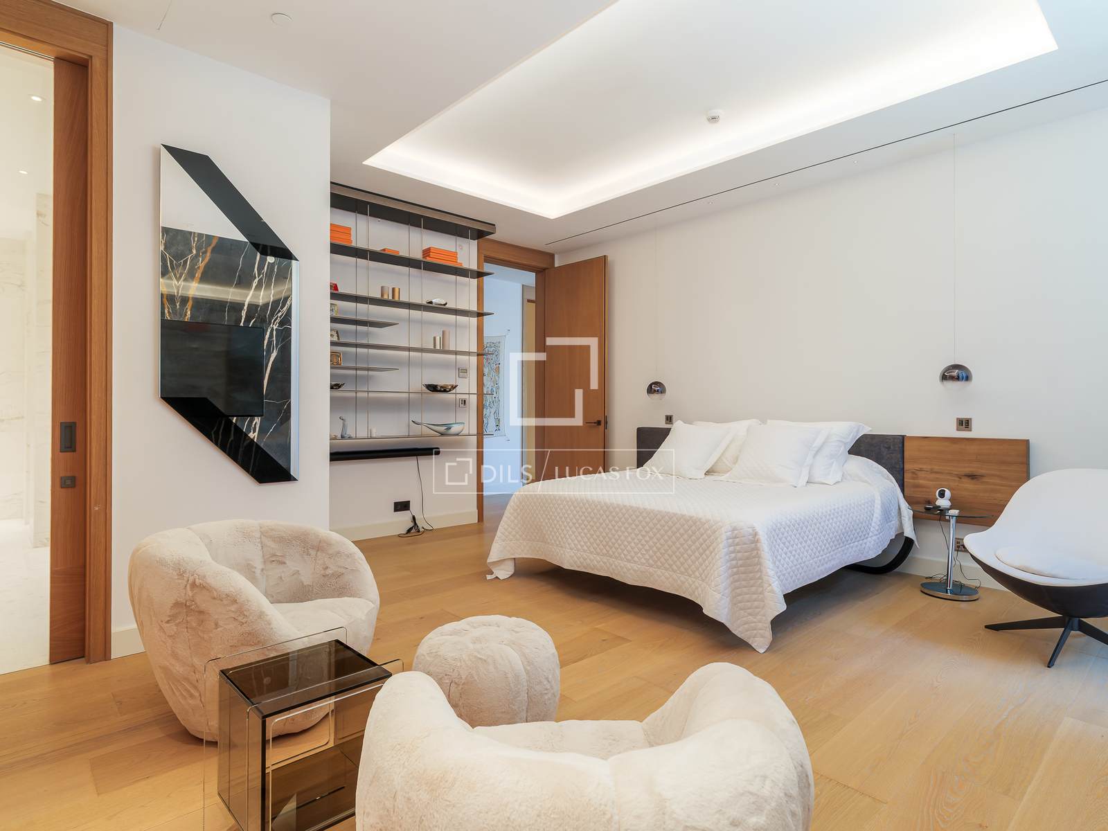 Apartamento en Barcelona, España 2 dormitorios, 186 m2 No. 168943