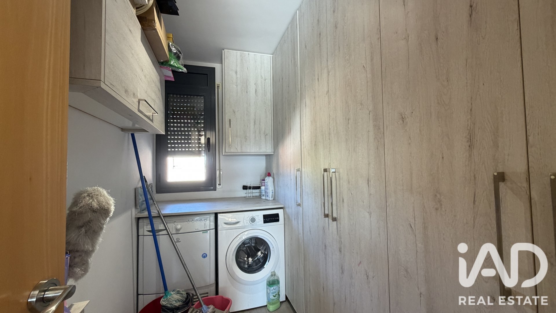 Сasa en Juneda, Lérida, España 3 dormitorios, 205 m2 No. 195846